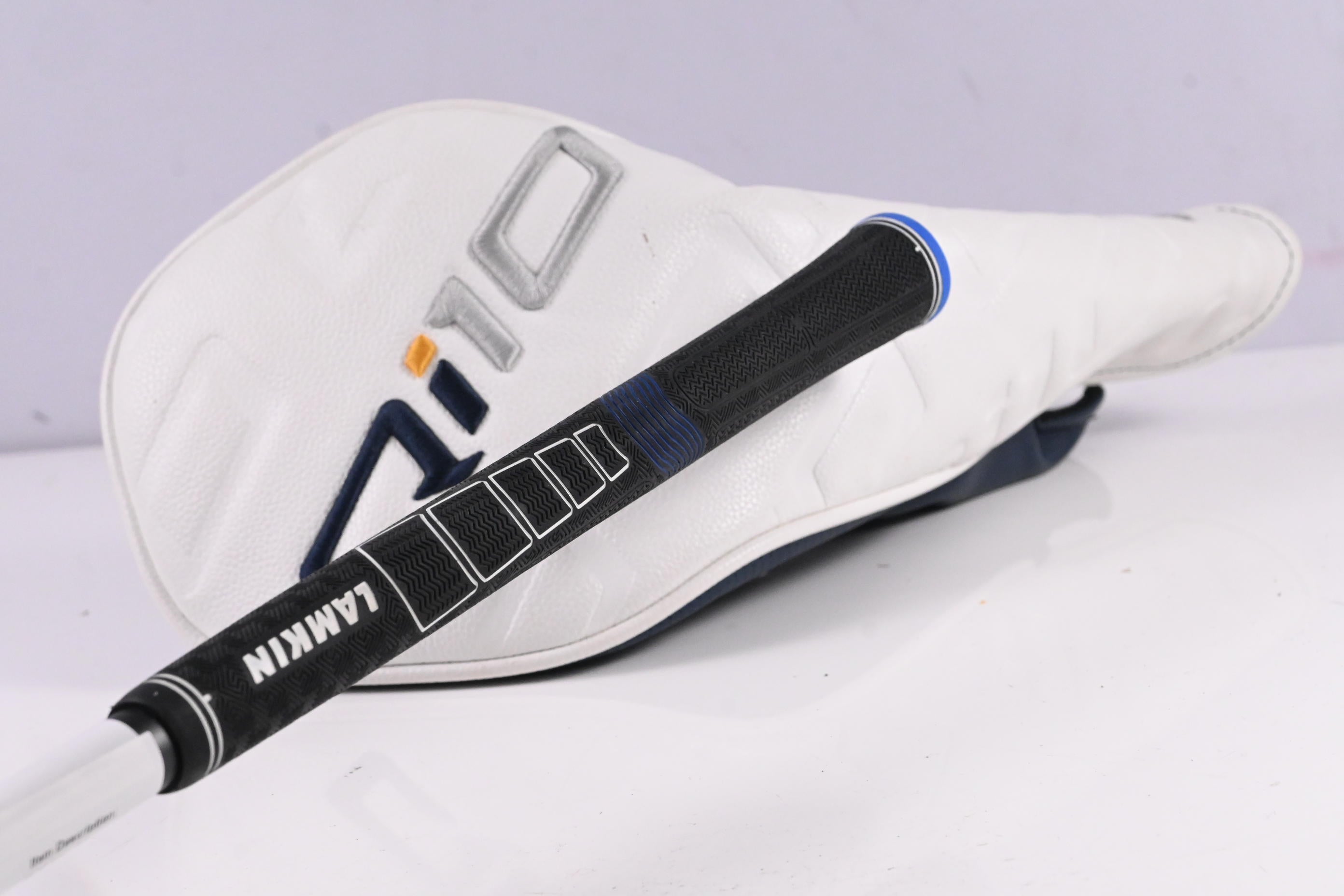 Taylormade Qi10 Max Driver / 10.5 Degree / X-Flex HZRDUS Smoke Black 70 Shaft