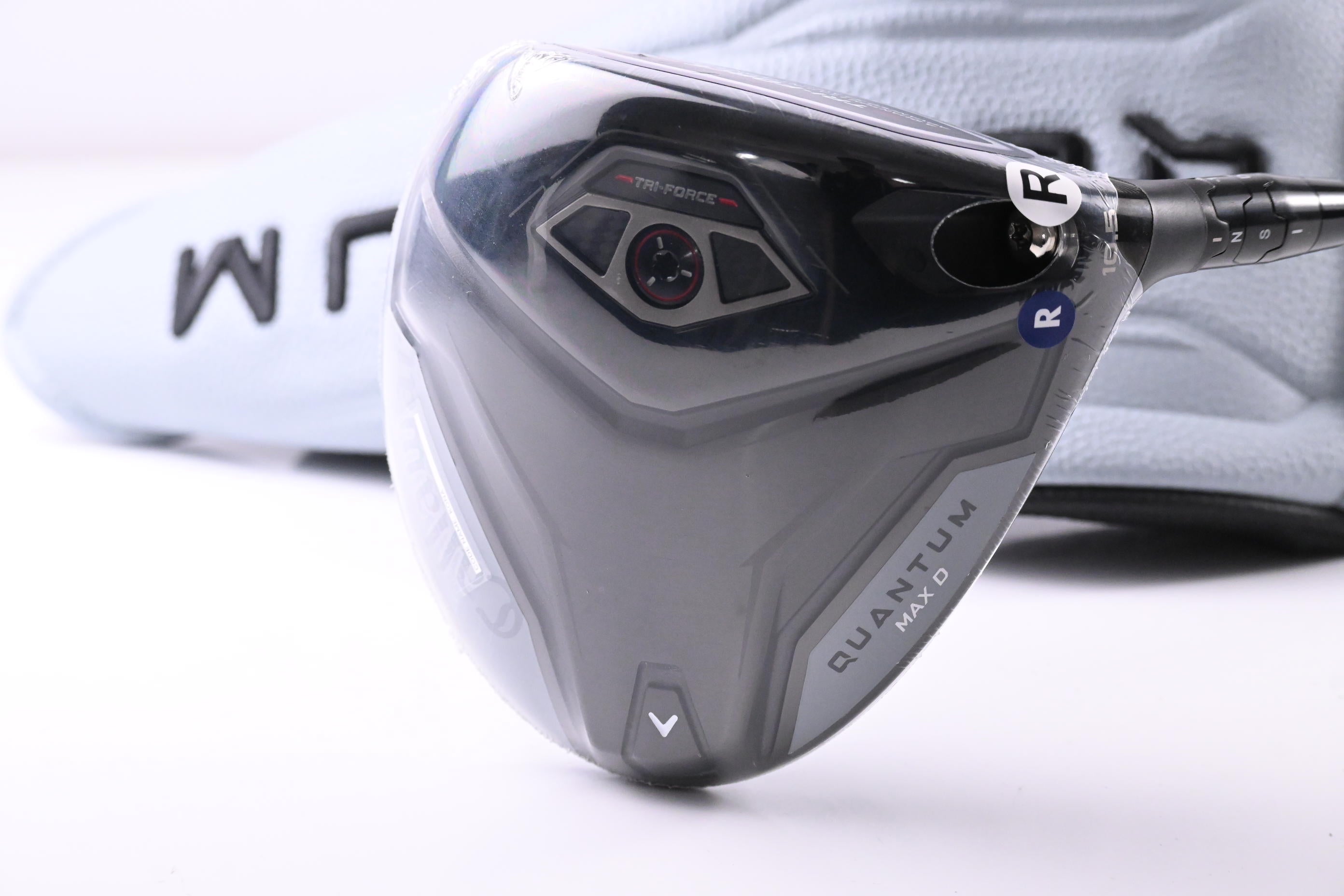 Callaway Quantum Max D Driver / 10.5 Degree / Regular Flex Denali Frost Silver 50