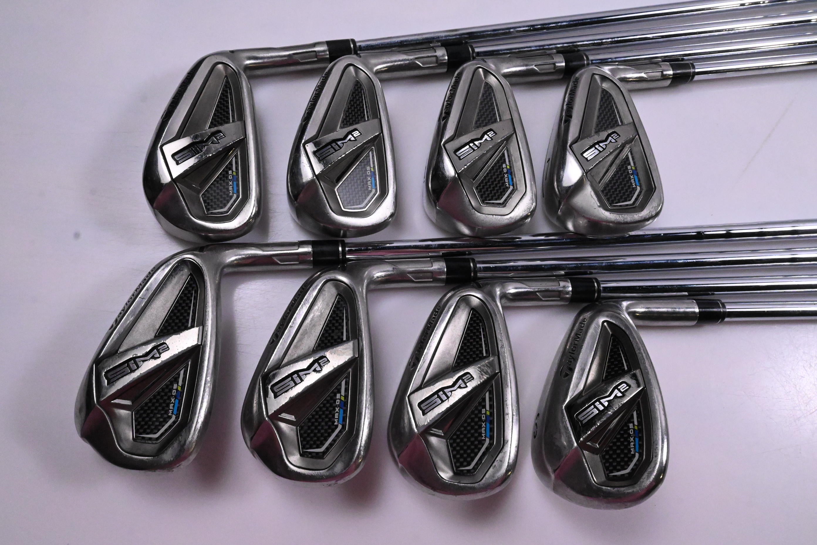 Taylormade SIM2 Max Irons / 4-PW+SW / Stiff Flex KBS MAX MT 85 Shafts