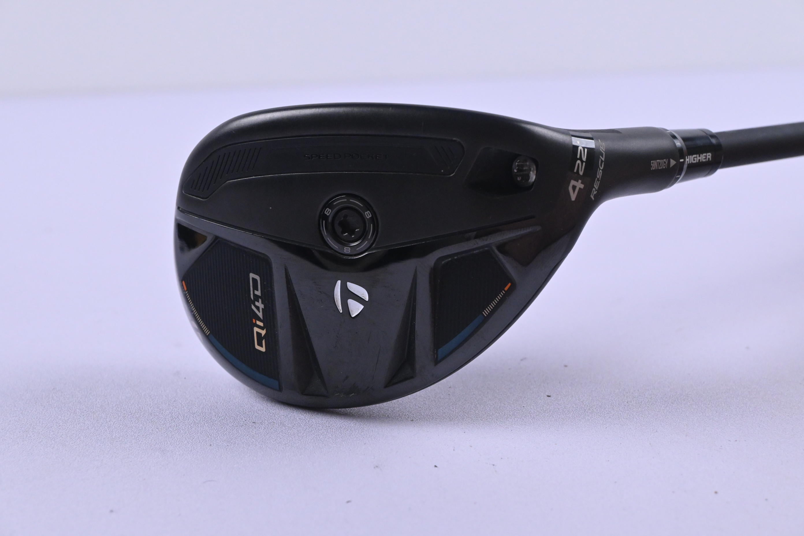 Taylormade Qi4D #4 Hybrid / 22 Degree / Regular Flex REAX 55 Shaft