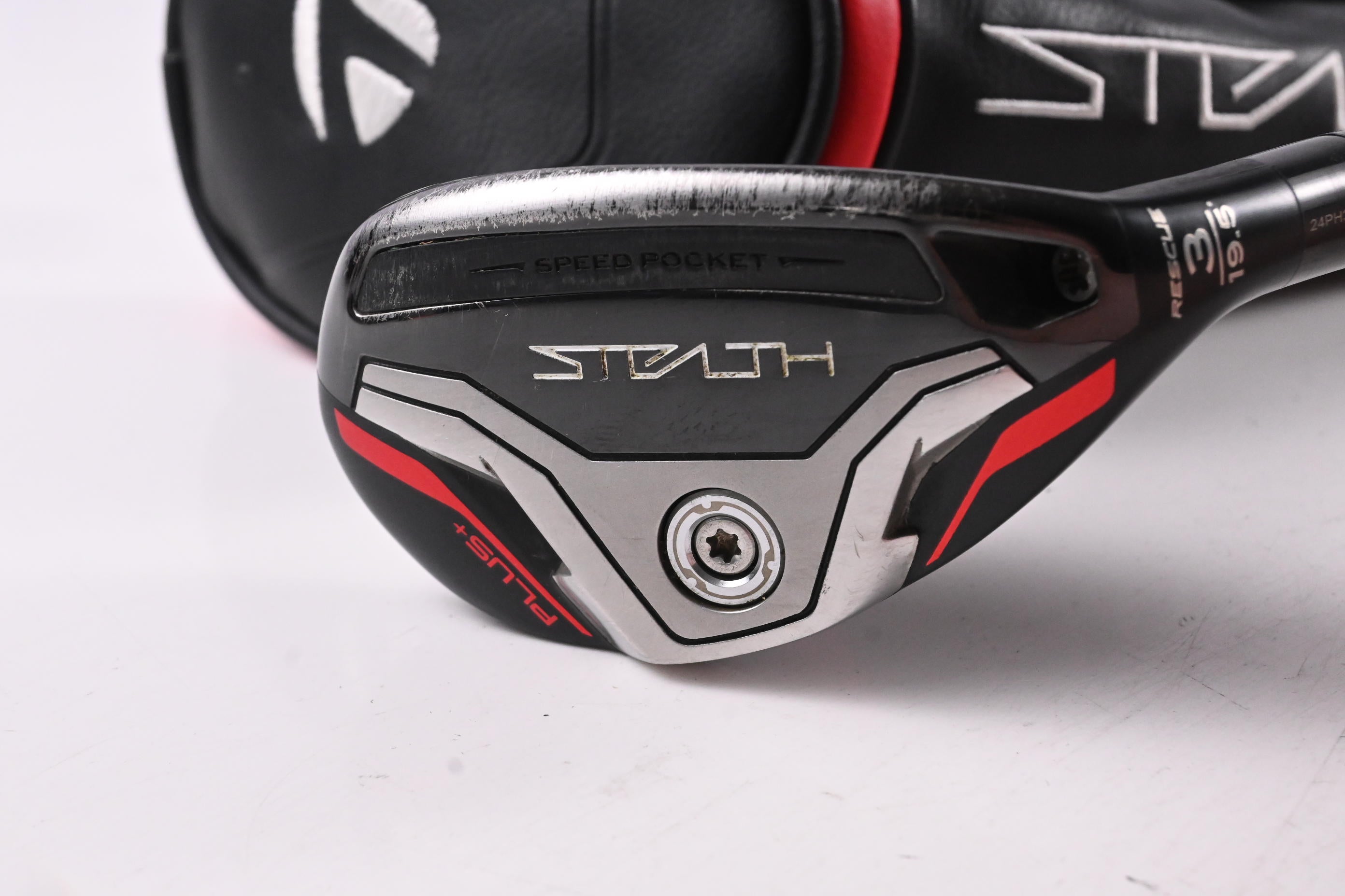 Taylormade Stealth Plus #3 Hybrid / 19.5 Degree / Stiff Flex HZRDUS Smoke Red