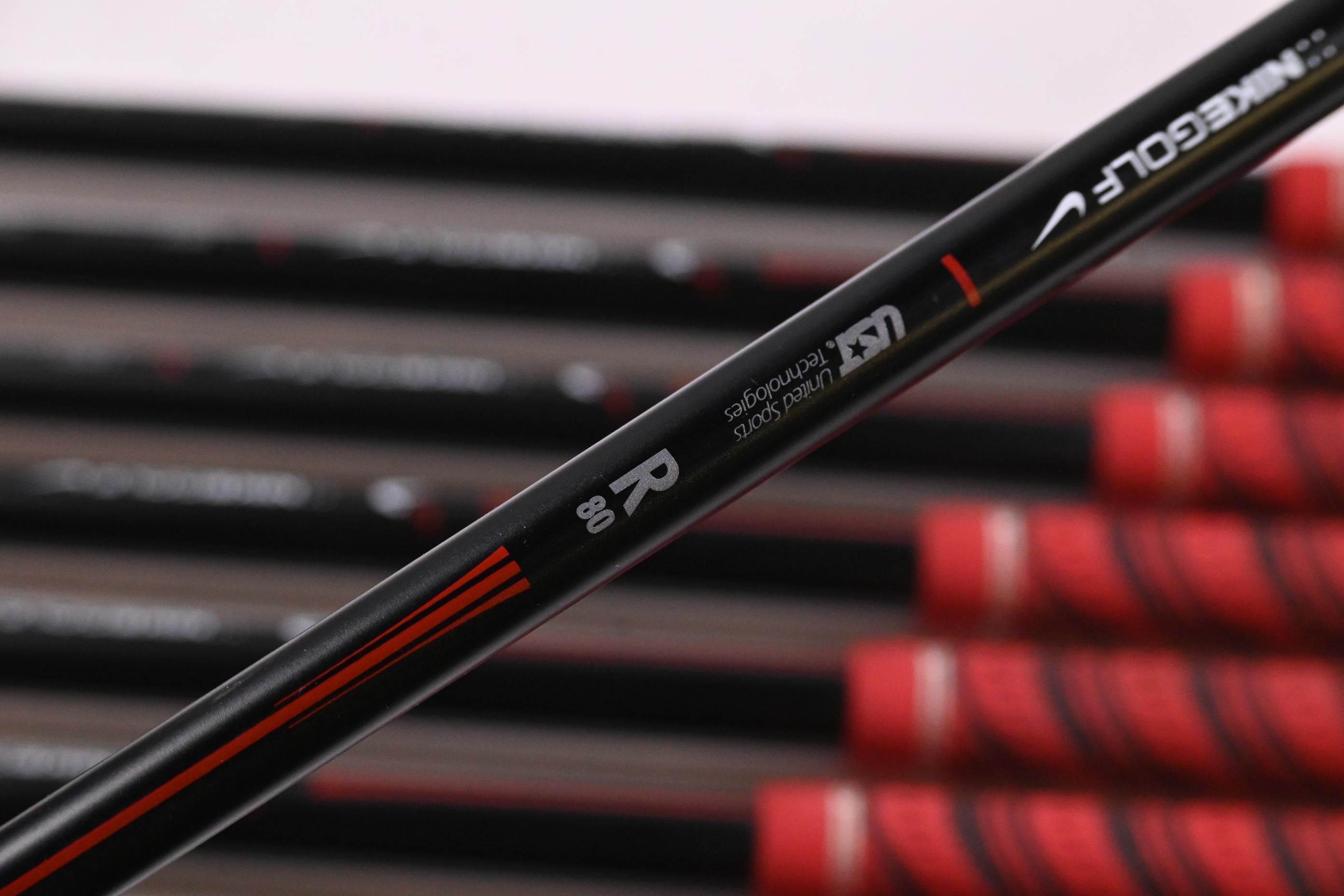 Left Hand Nike VR Full Cavity Irons / 3-PW+SW / Regular Flex Nike 80 Shafts