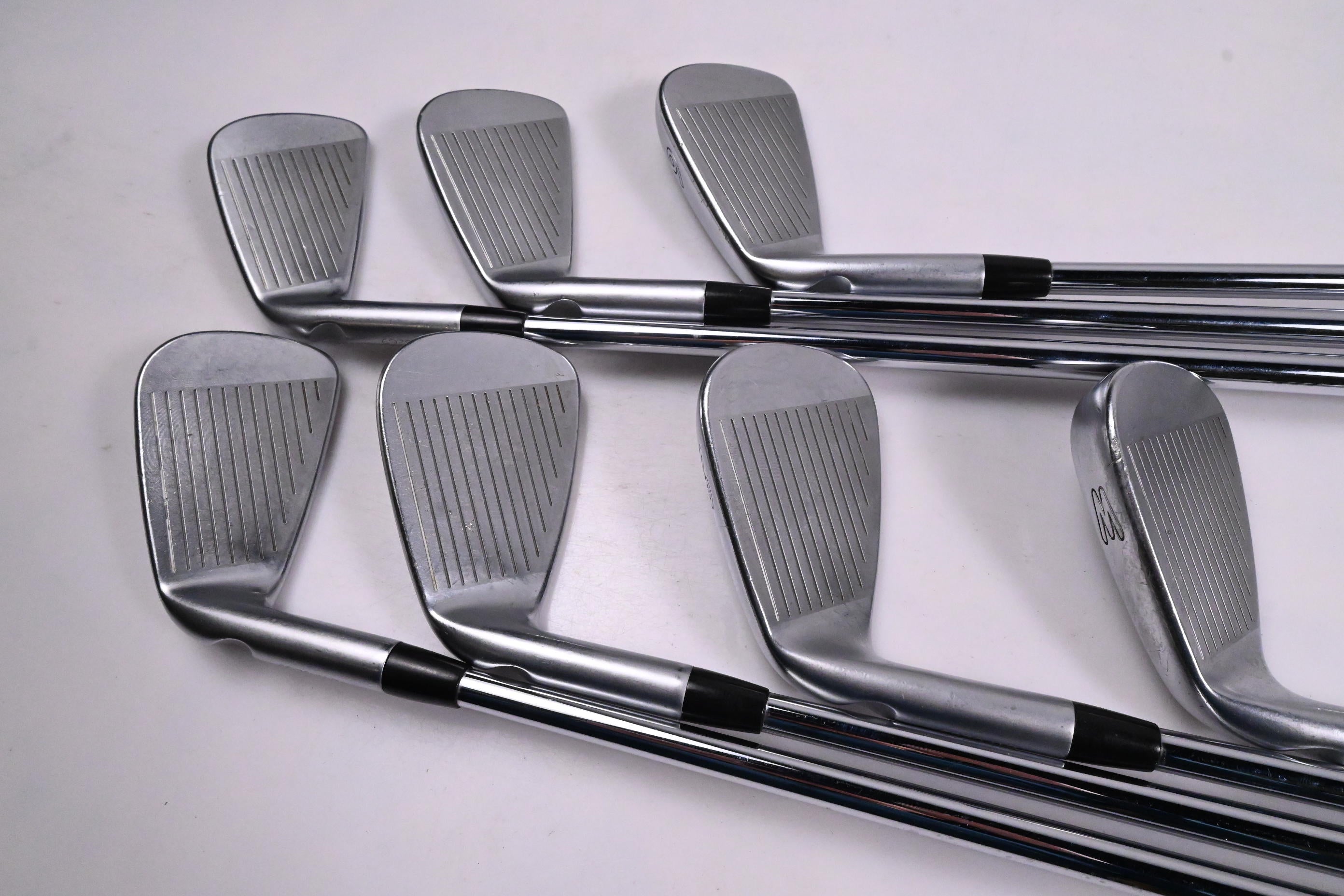 Ping iBlade Irons / 4-PW / Red Dot / Regular Flex Project X Shafts