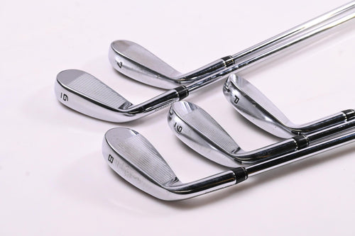 Callaway Paradym Irons / 6-PW / Regular Flex Elevate MPH 95 Shafts
