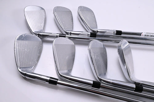 Taylormade Qi Max Irons / 5-PW+SW / Regular Flex KBS MAX MT 85 Shafts