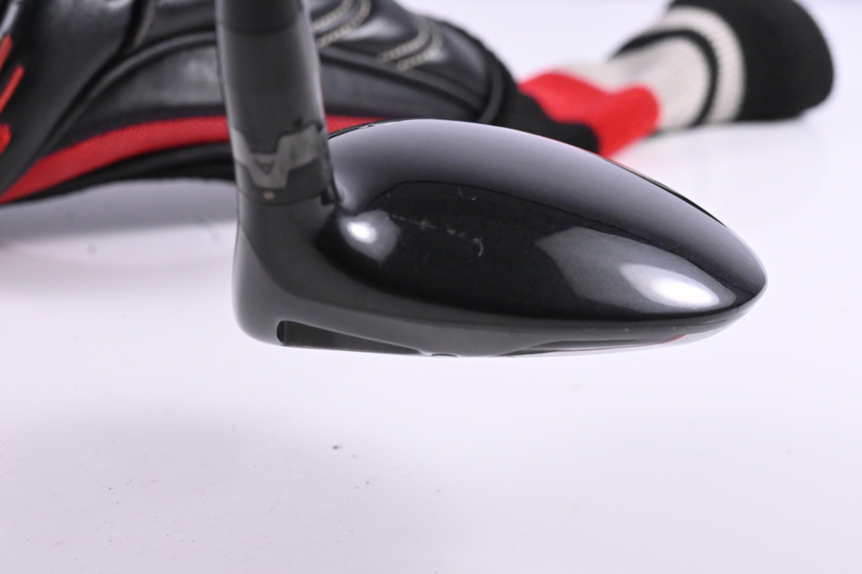 Titleist 913 FD #3 Wood / 15 Degree / Stiff Flex Aldila RIP Phenom 80 Shaft
