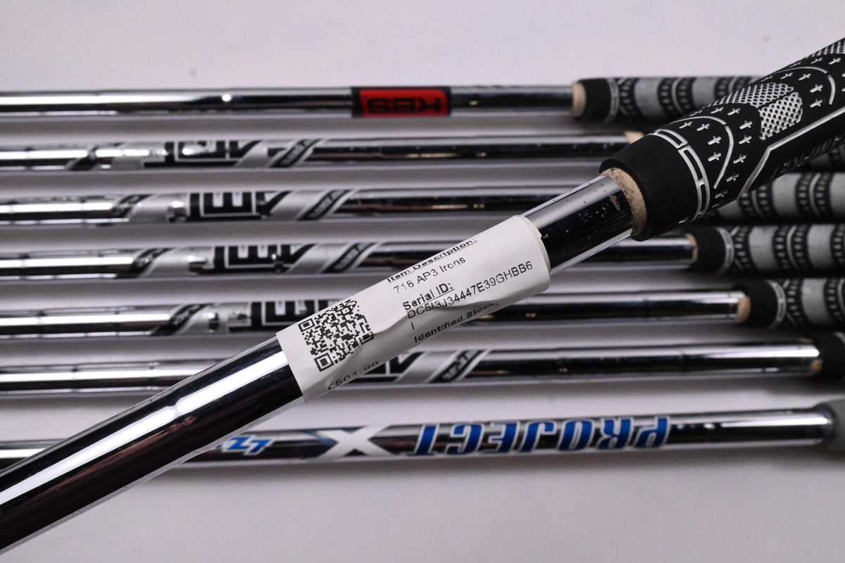 Titleist 718 AP3 Irons / 4-PW+48° / Regular Flex AMT Black R300 Shafts