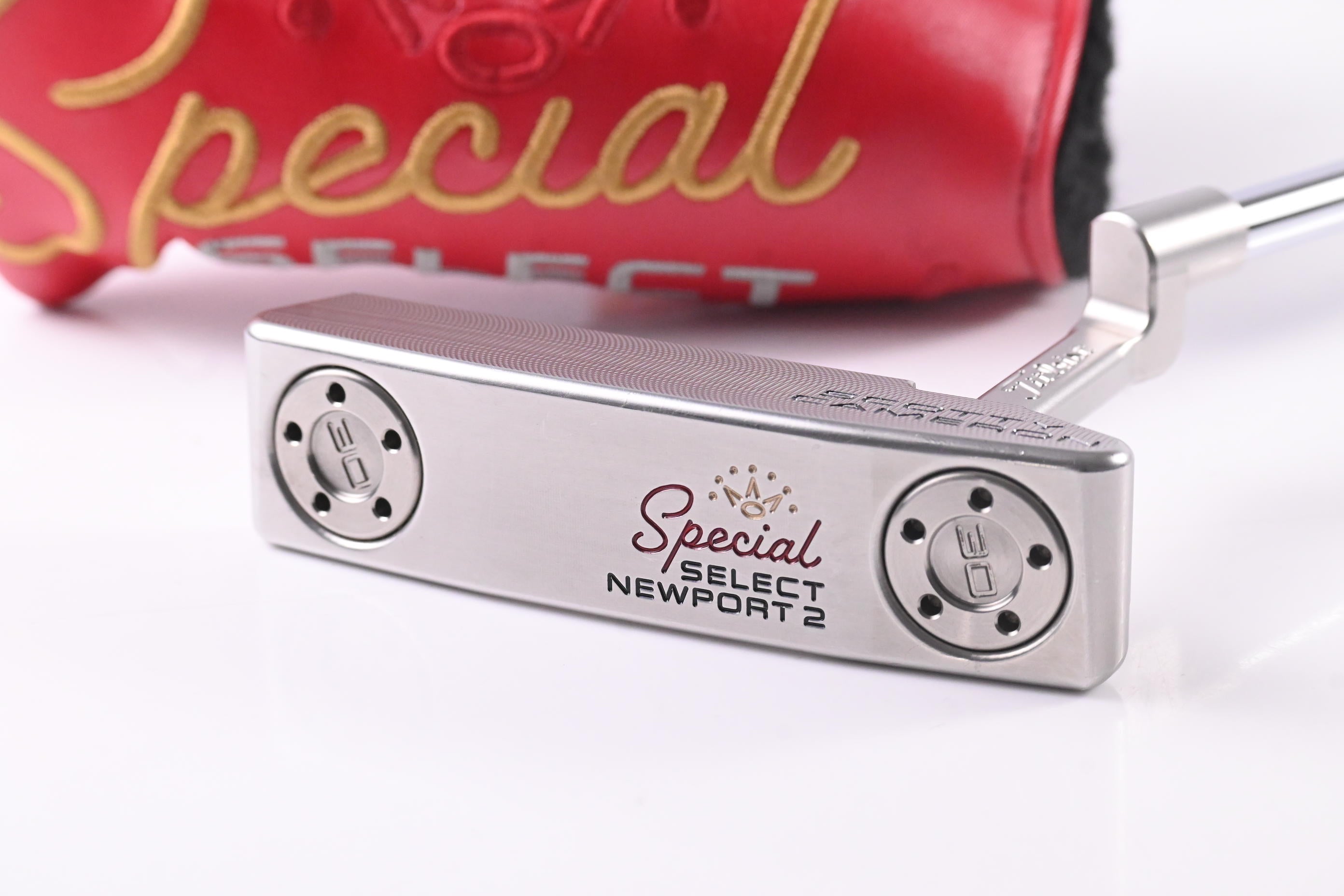 Scotty Cameron Special Select Newport 2 Putter / 35 Inch