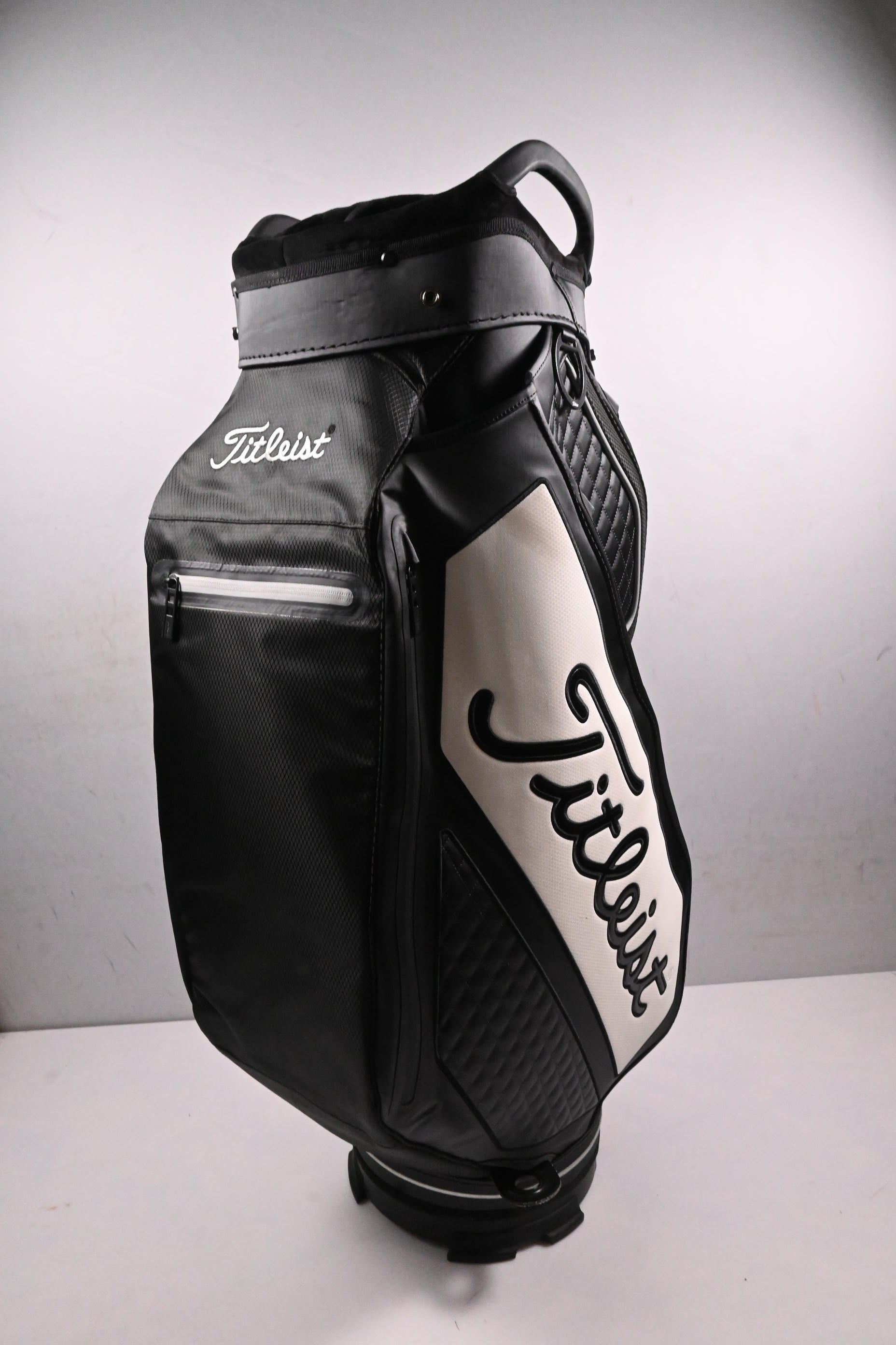 Titleist StaDry Cart Bag / 14-Way Divider / Black, White