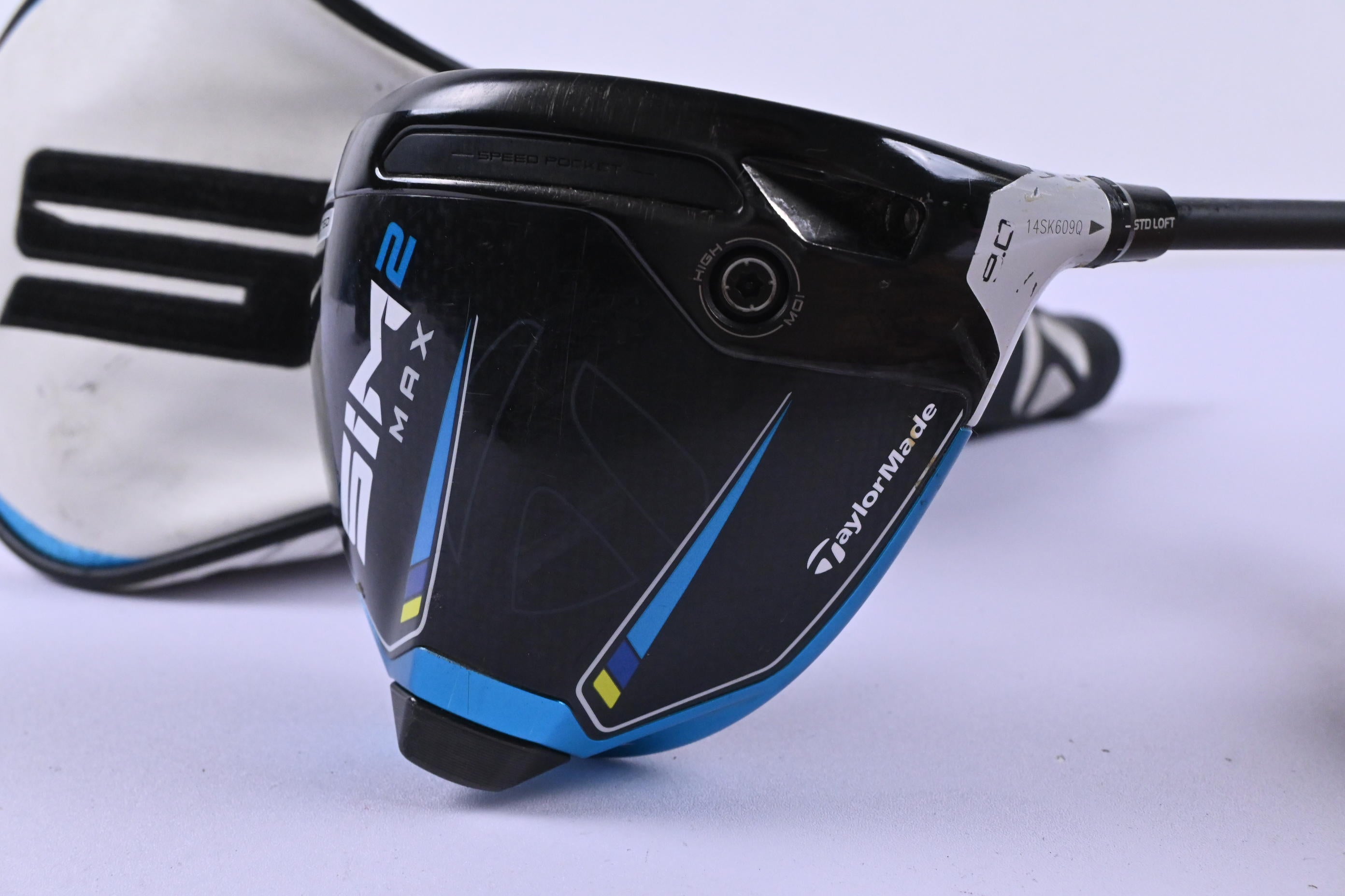 Taylormade SIM2 Max Driver / 9 Degree / Regular Flex Vanquish 5 Shaft