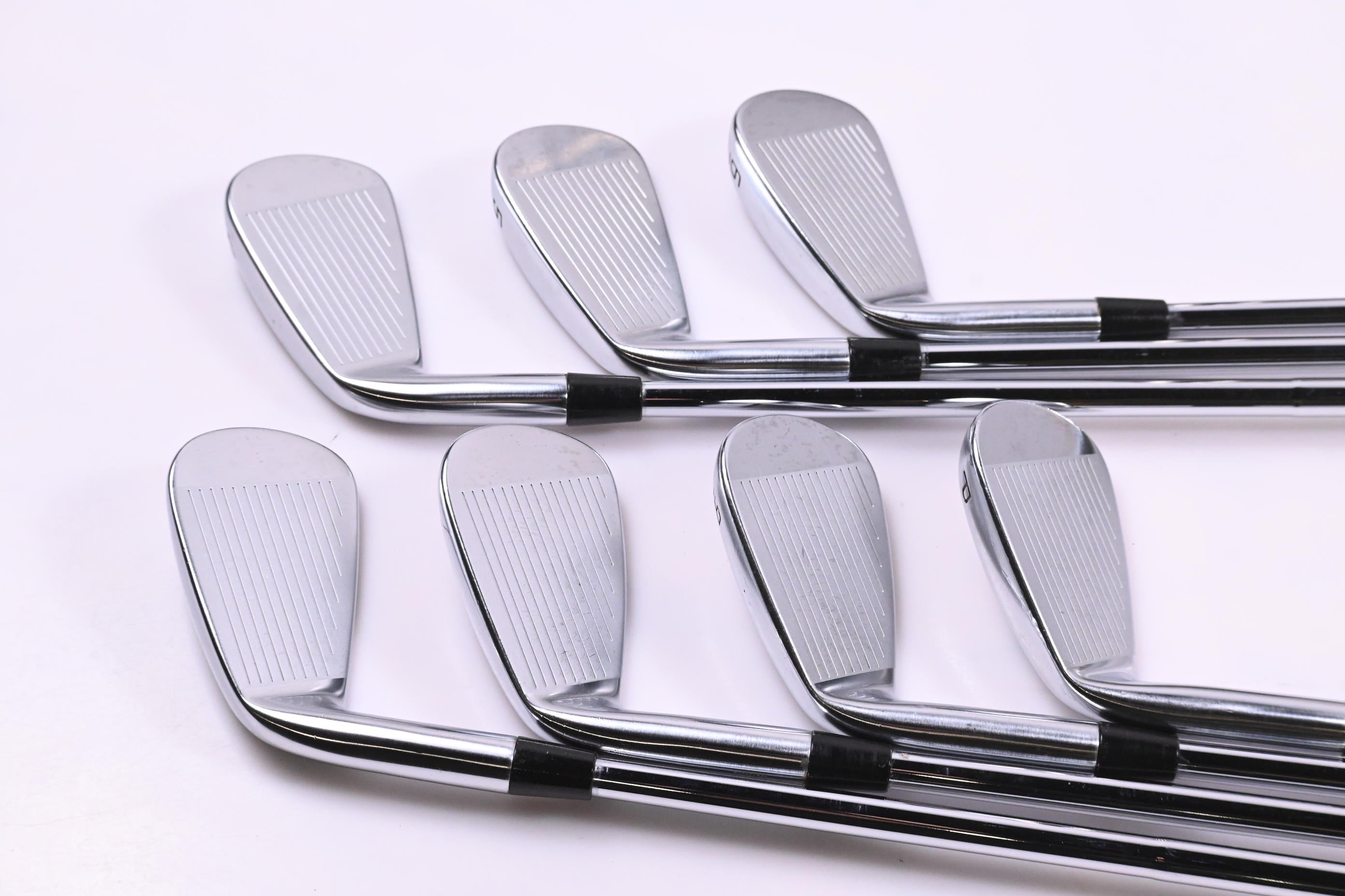 Cobra King CB Irons / 4-PW / X-Flex AMT Tour White X100 Shafts