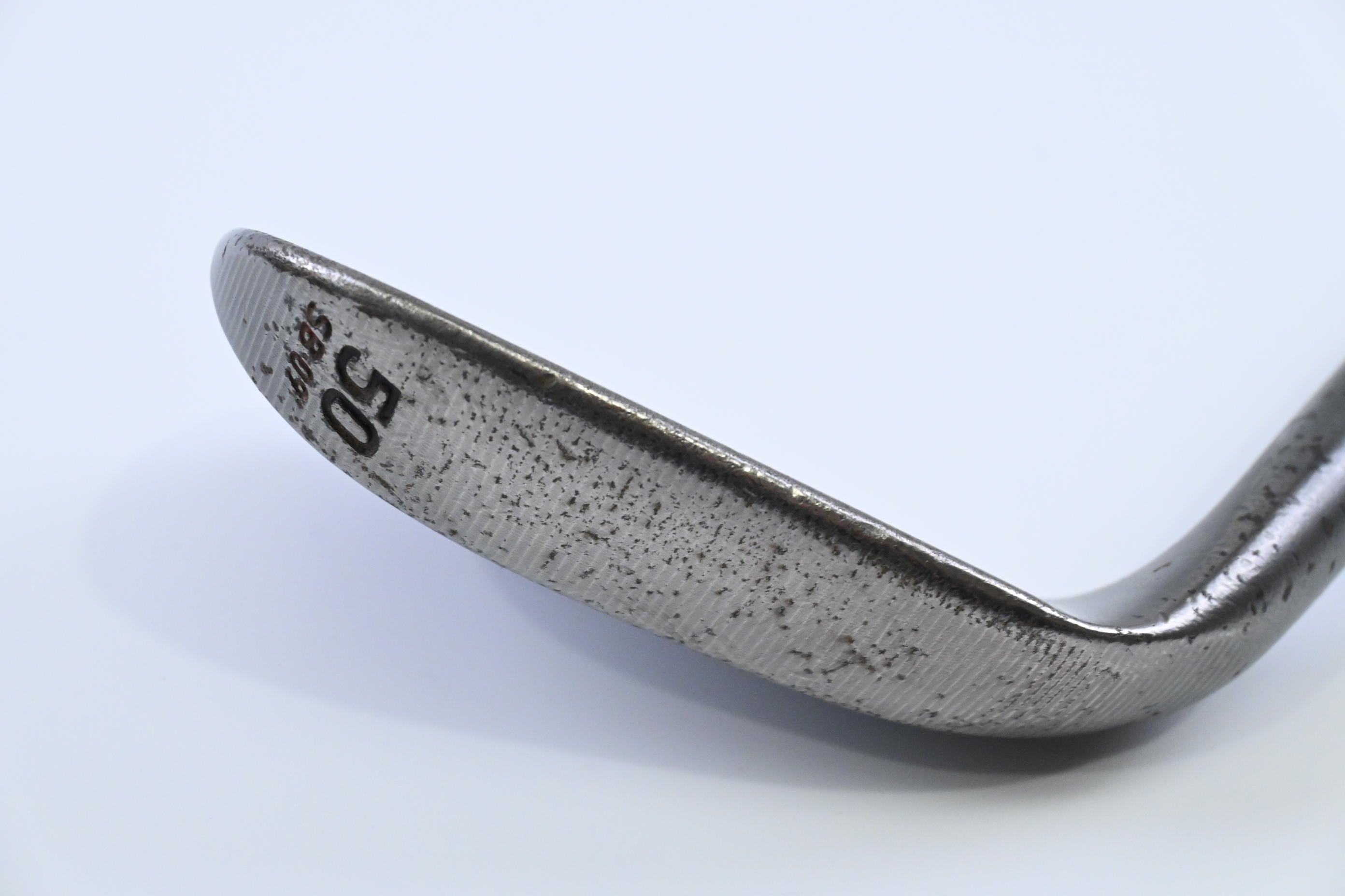 Taylormade Milled Grind 2 Gap Wedge / 50 Degree / Regular Flex NS Pro 850GH