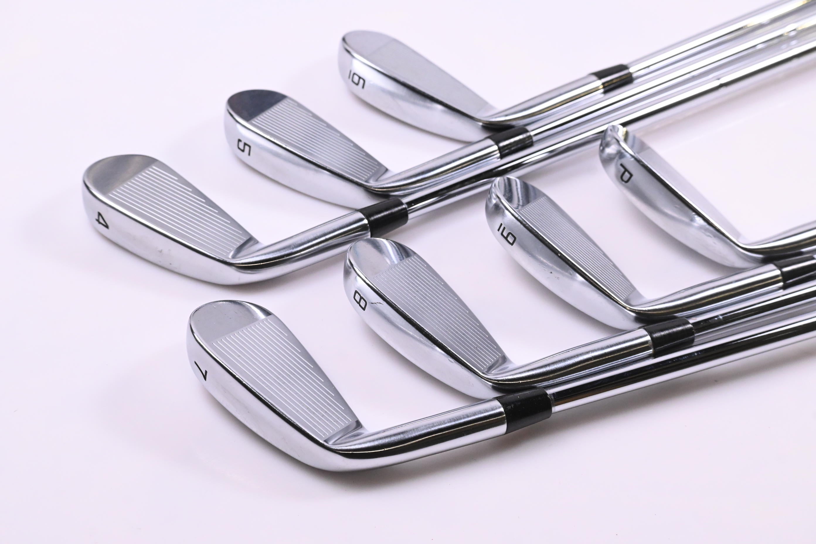 Cobra King CB Irons / 4-PW / X-Flex AMT Tour White X100 Shafts