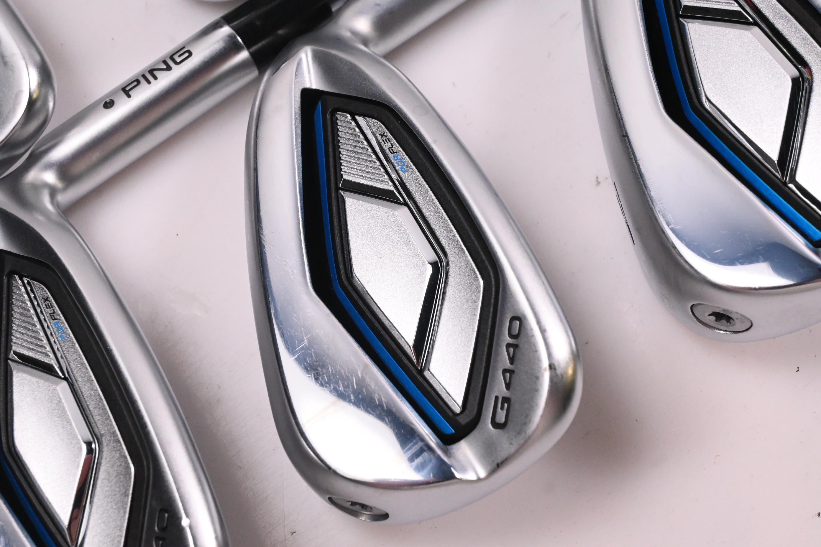 Ping G440 Irons / 5-PW / Black Dot / Regular Flex Ping AWT 3.0 Shafts