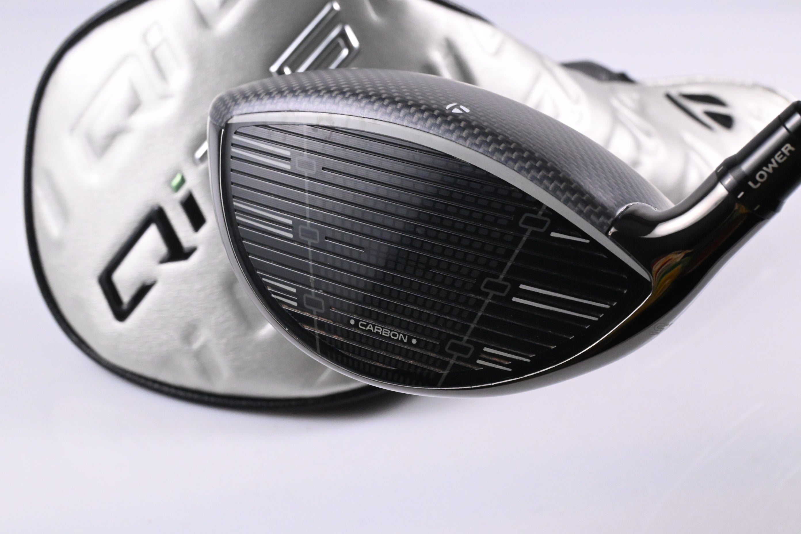 Taylormade Qi35 Driver / 10.5 Degree / Regular Flex Fujikura Ventus Blue 5 Shaft