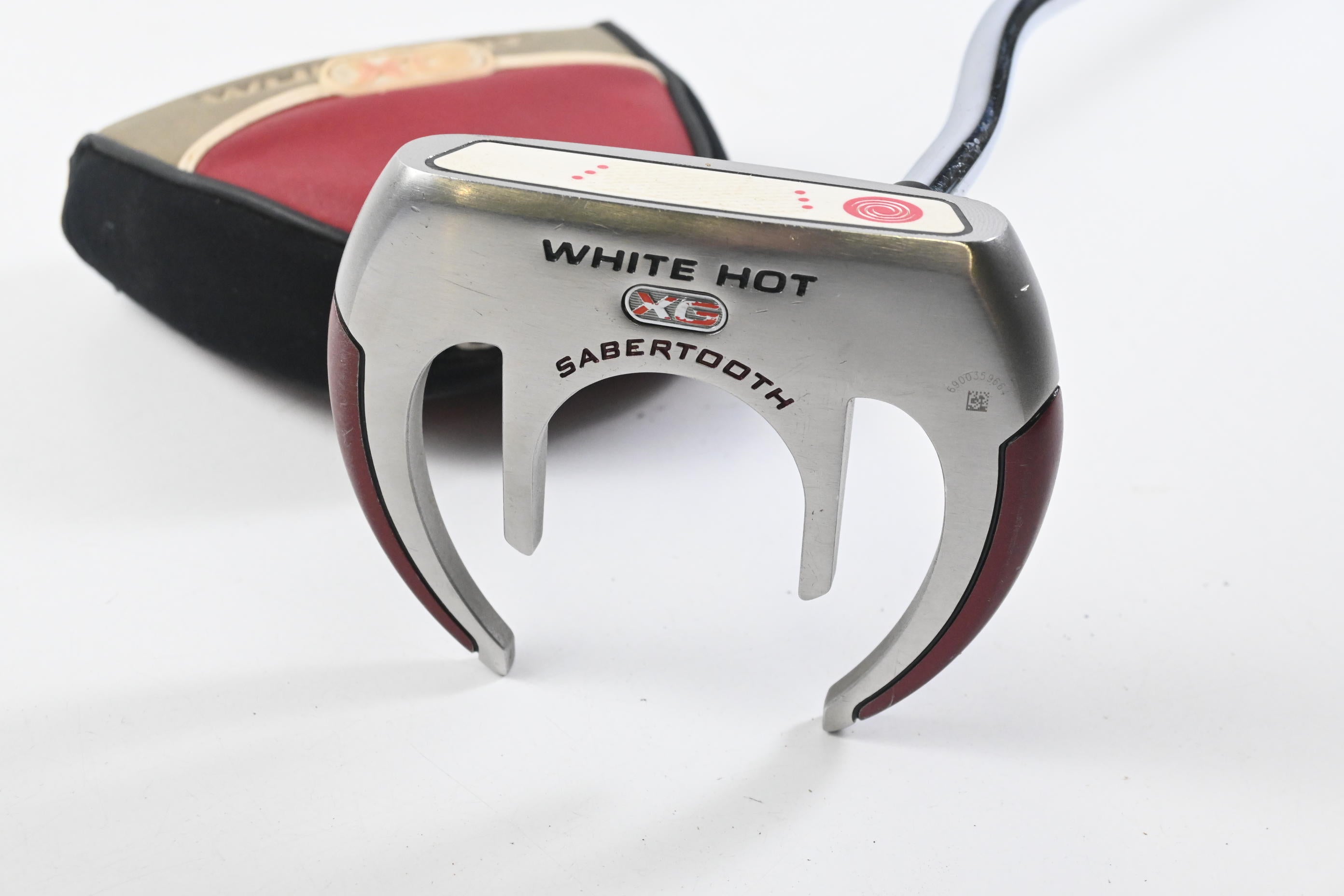 Odyssey White Hot XG Sabertooth Putter / 34 Inch