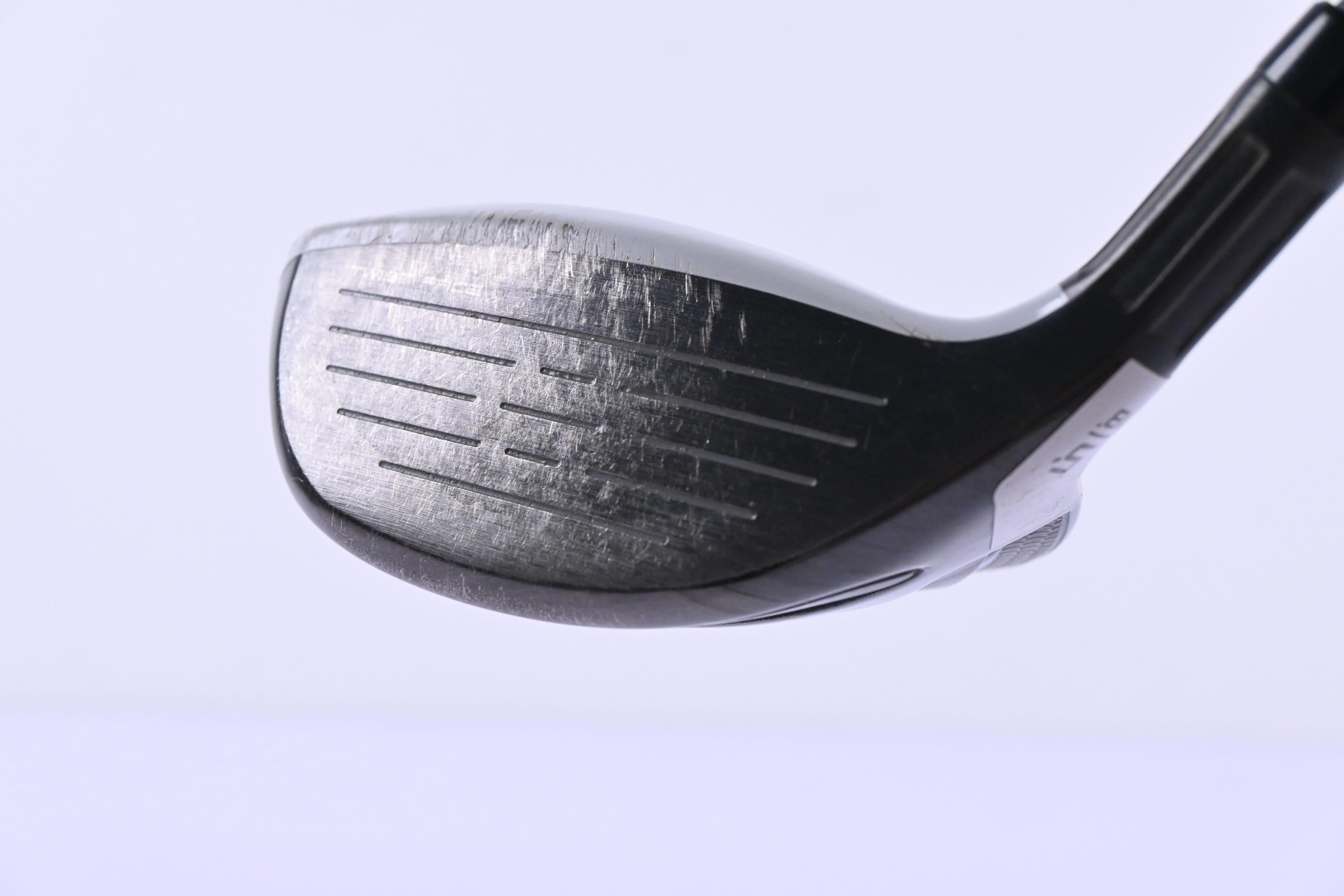 Taylormade SIM2 Max #5 Wood / 18 Degree / Regular Flex Fujikura Ventus Blue 5