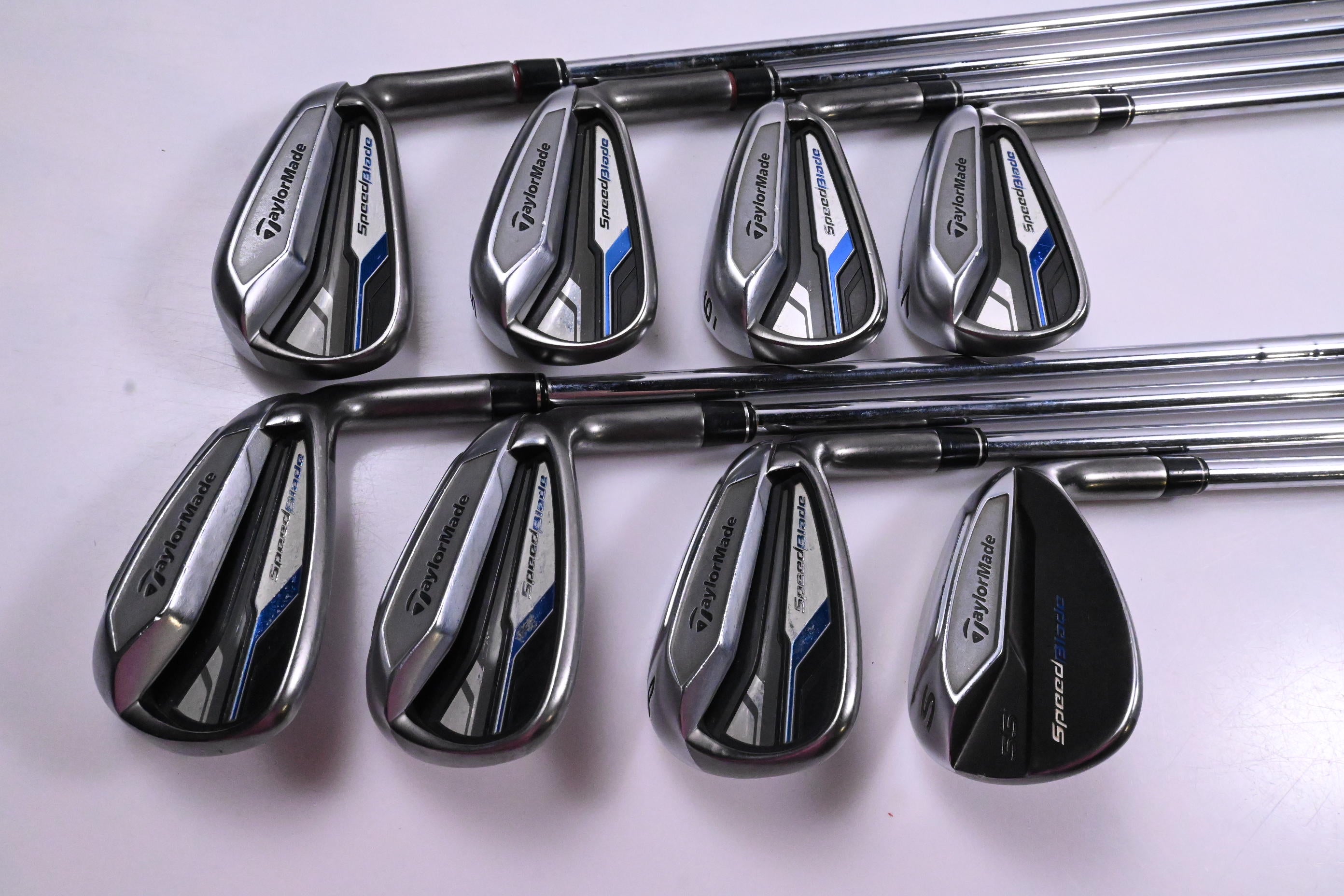 Taylormade Speedblade Irons / 4-PW+SW / Regular Flex Speedblade 85 Shafts