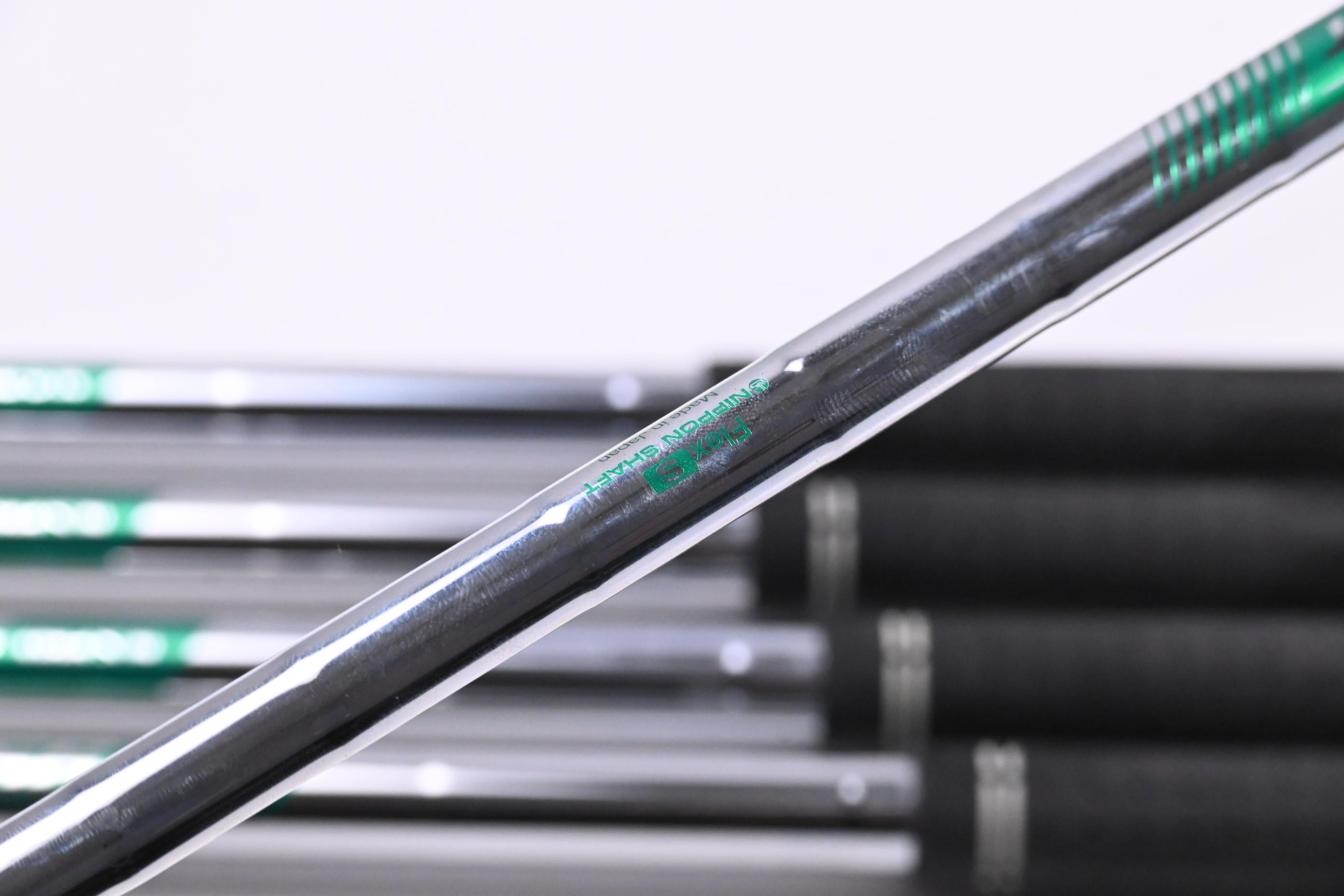 XXIO X 2022 Irons / 6-PW / Stiff Flex N.S.Pro 950GH Neo DST Shafts
