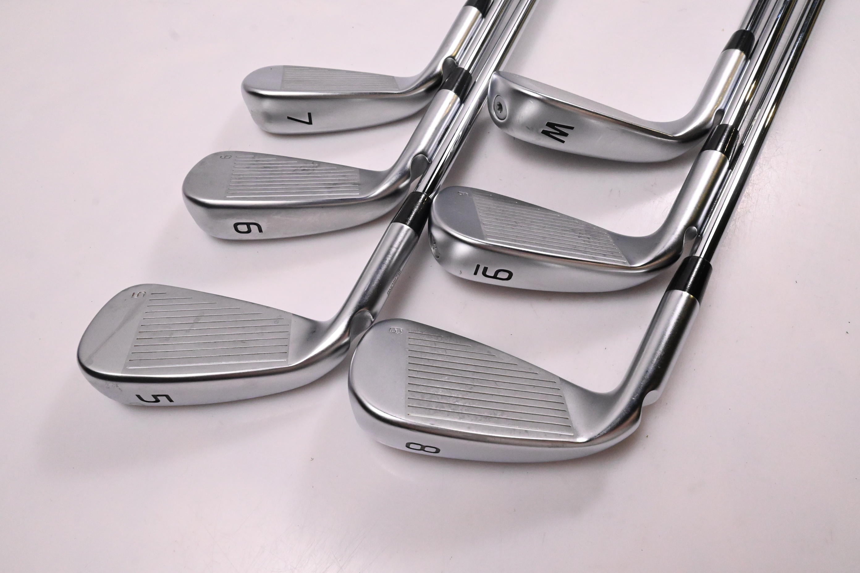 Ping G440 Irons / 5-PW / Black Dot / Regular Flex Ping AWT 3.0 Shafts
