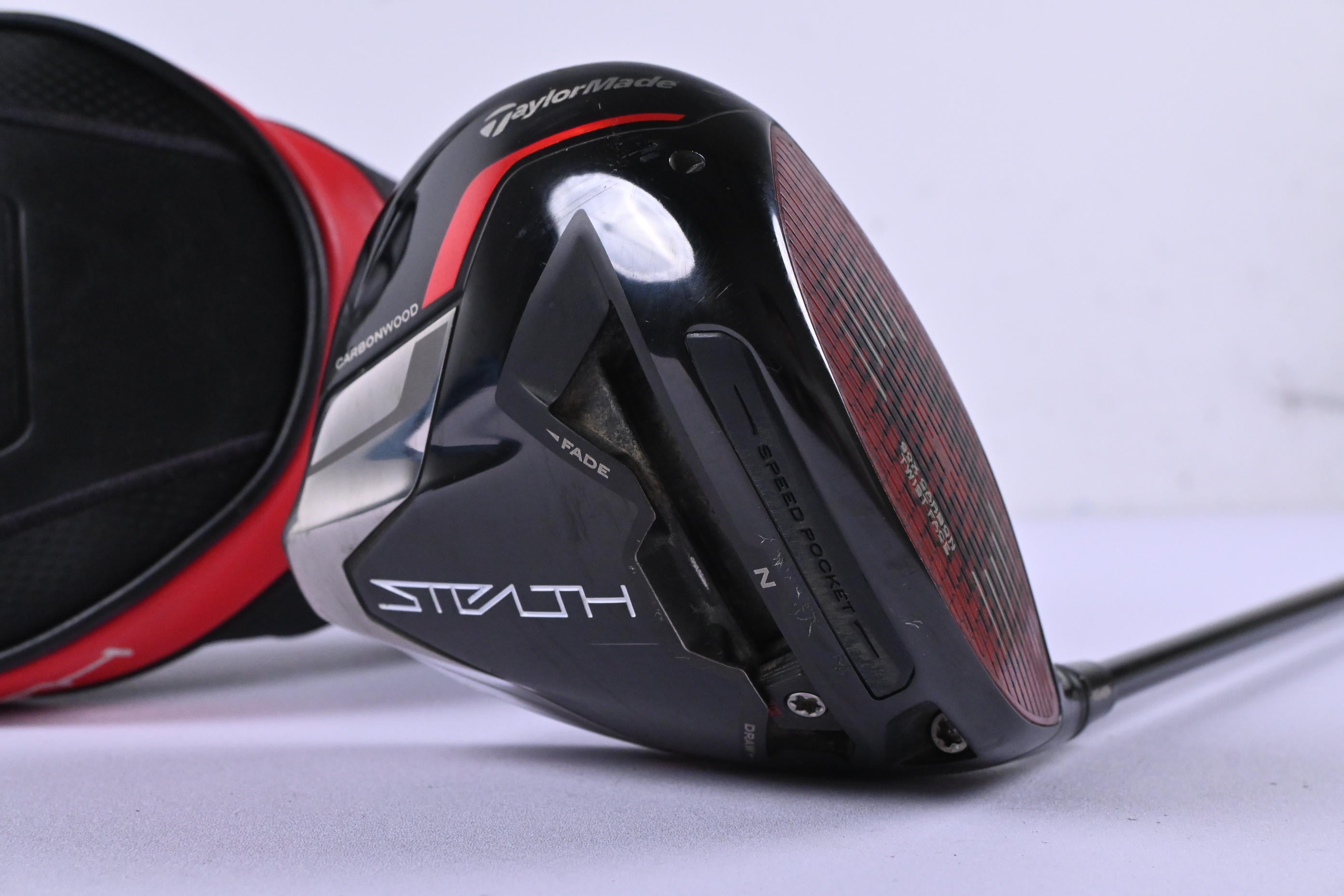 Taylormade Stealth Plus Driver / 9 Degree / Stiff Flex Kai'li White 60 Shaft