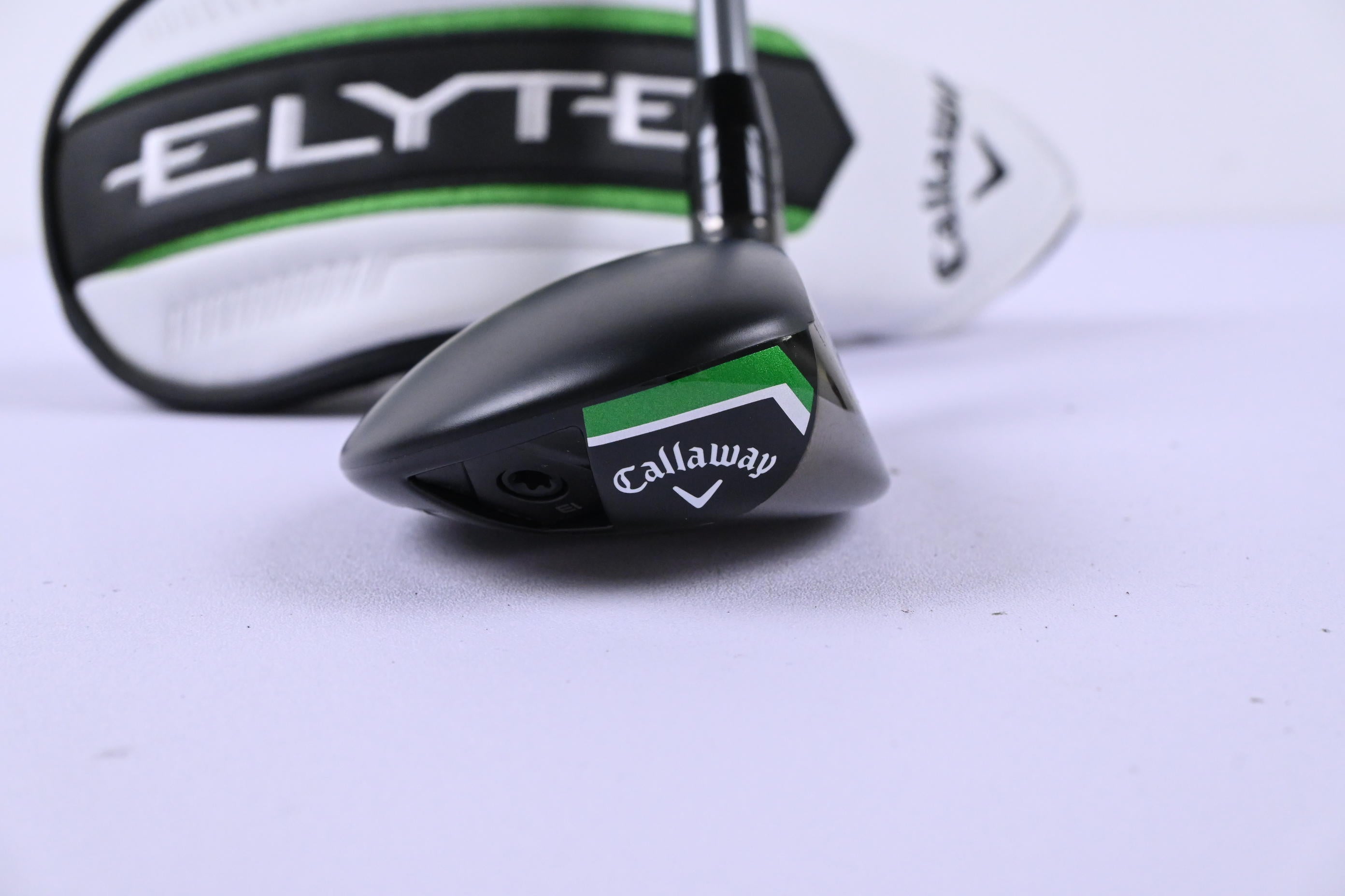 Callaway Elyte #4 Hybrid / 22 Degree / Regular Flex Denali Charcoal 60 Shaft