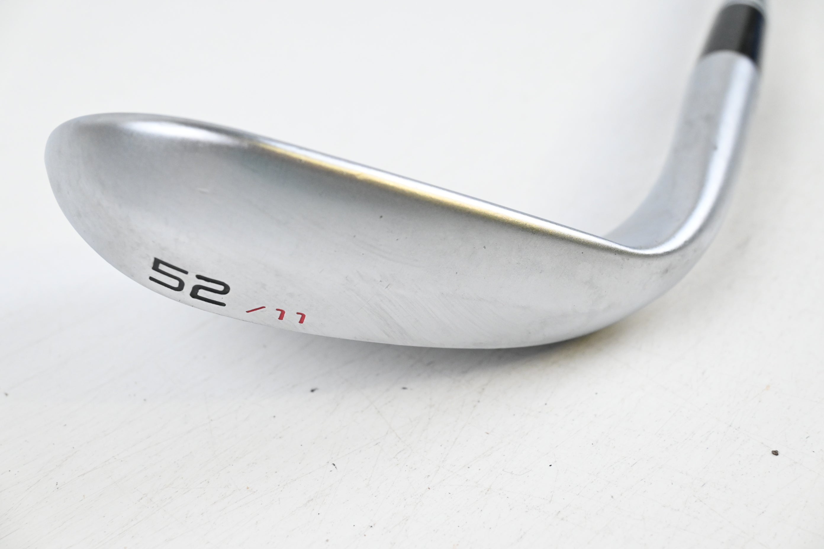 Cleveland CBX 2 Gap Wedge / 52 Degree / Wedge Flex Dynamic Gold 115 Shaft