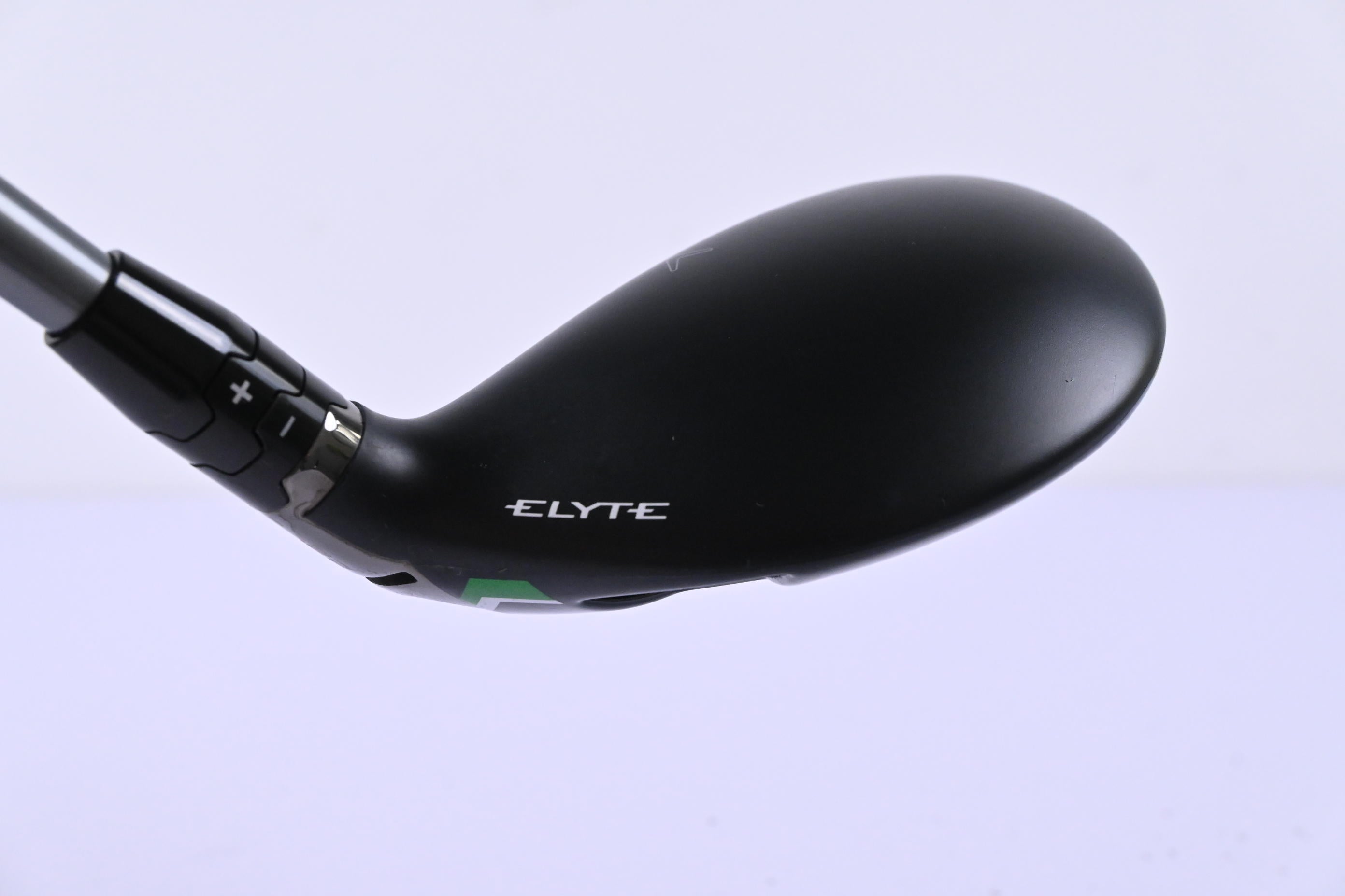 Callaway Elyte #4 Hybrid / 22 Degree / Regular Flex Denali Charcoal 60 Shaft