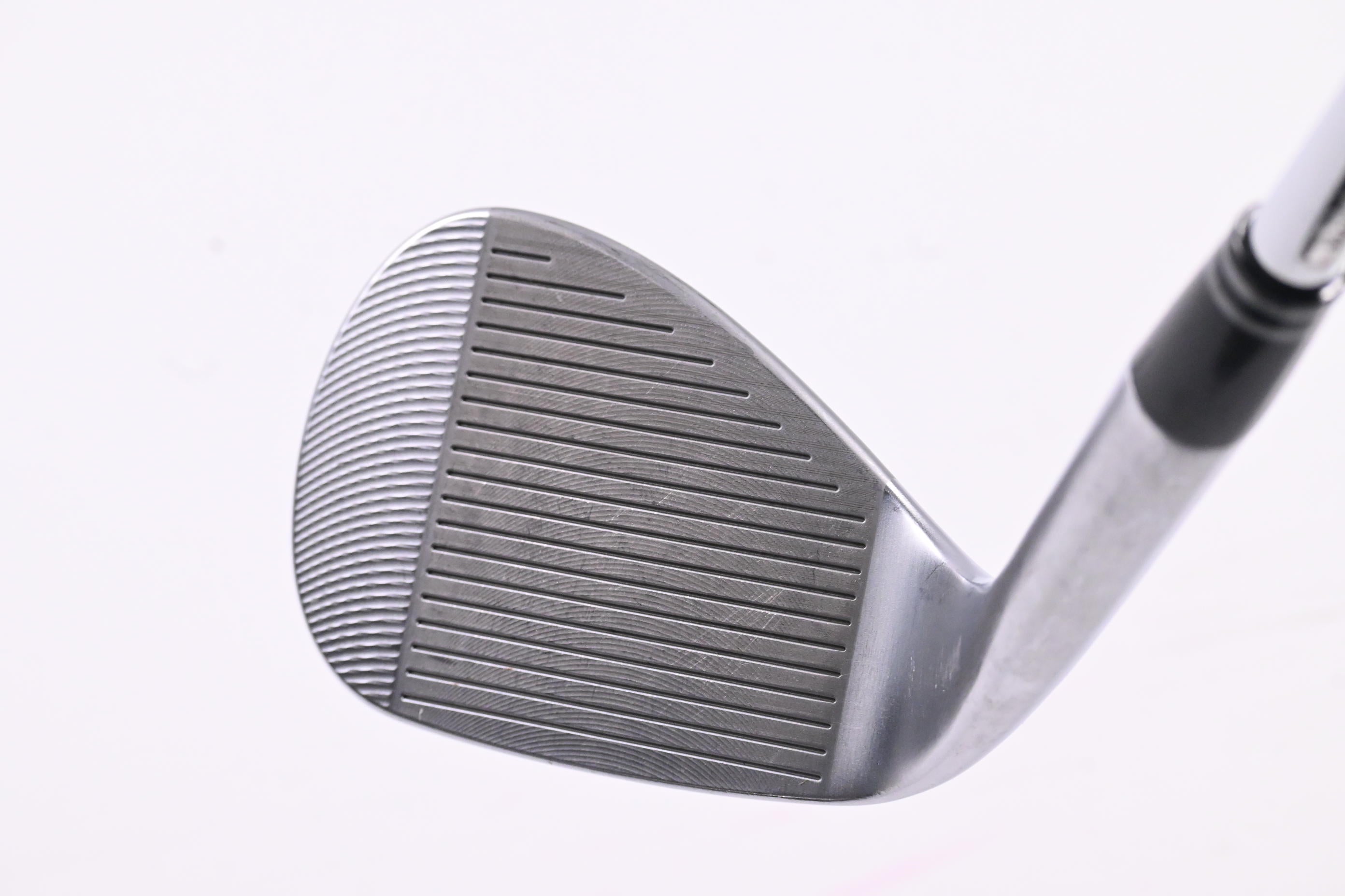 Cleveland RTZ Sand Wedge / 54 Degree / Wedge Flex Dynamic Gold Spinner Shaft