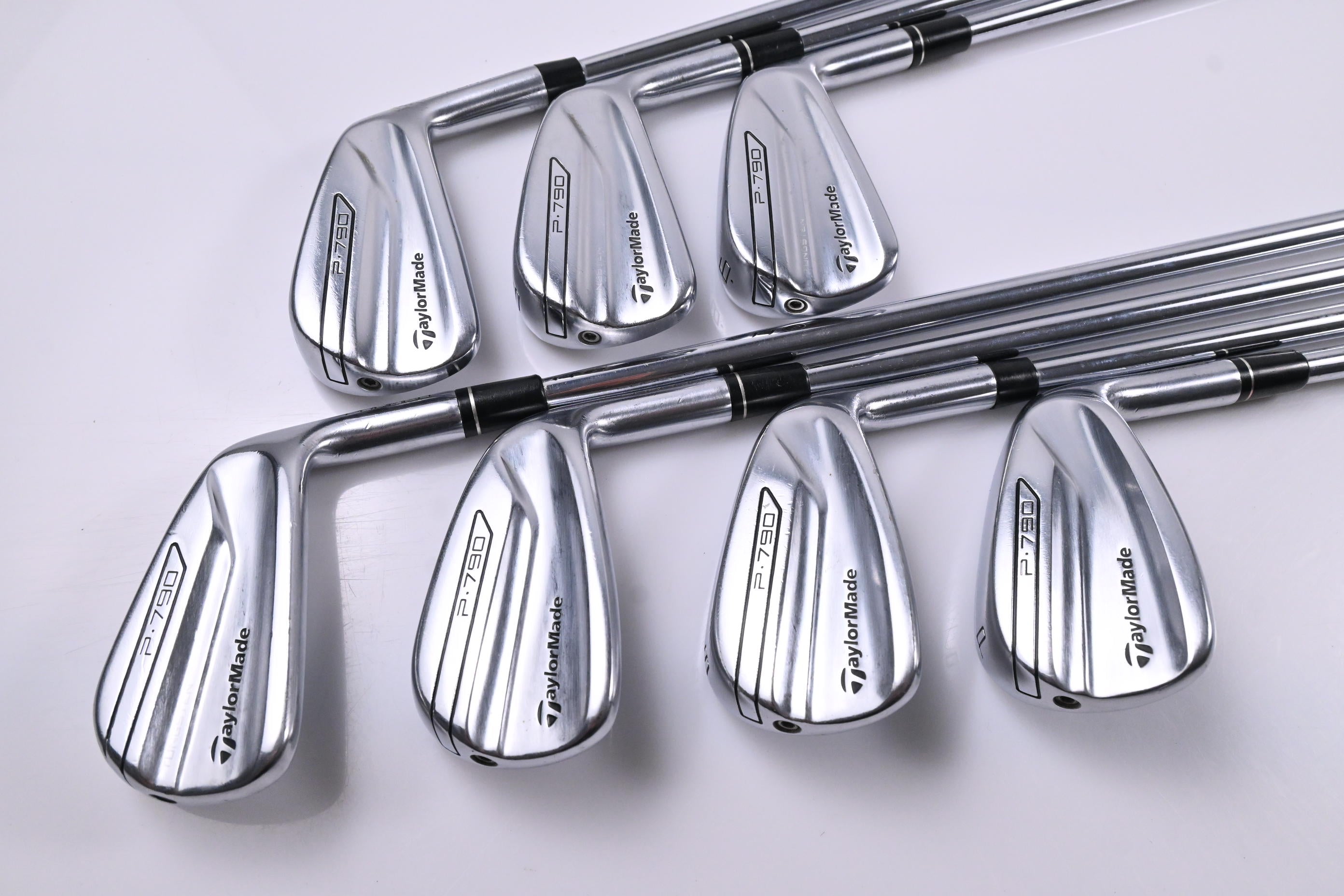 Taylormade P790 2017 Irons / 4-PW / Regular Flex Dynamic Gold 105 R300 Shafts