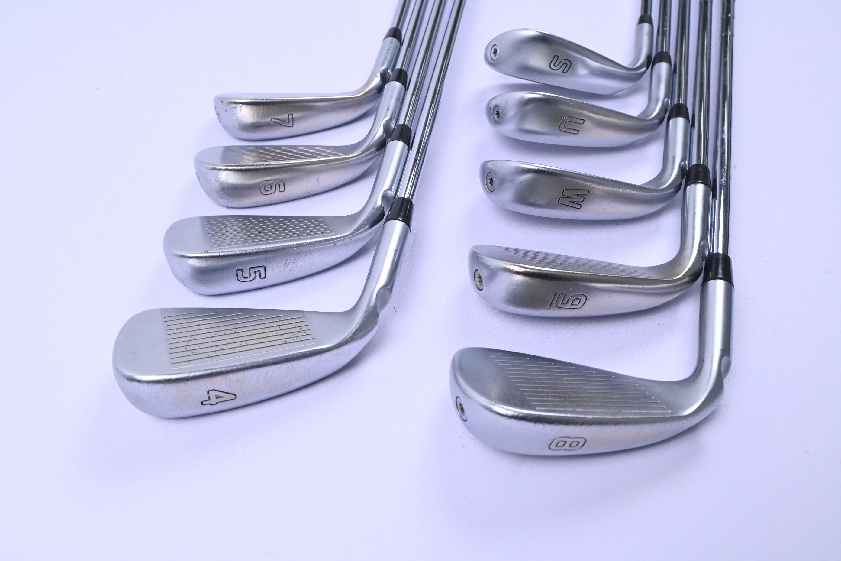 Ping G700 Irons / 4-PW+GW+SW / Black Dot / Regular Flex Ping AWT 2.0 Shafts