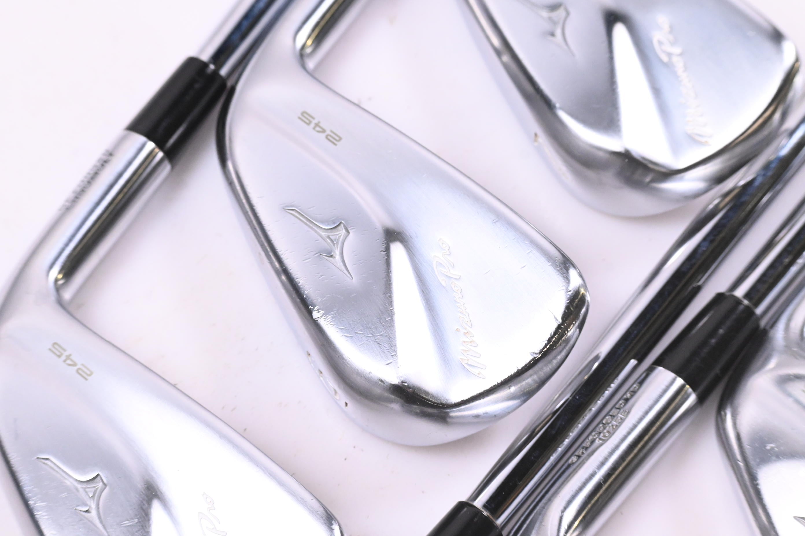 Mizuno Pro 245 Irons / 5-PW+GW / Stiff Flex Dynamic Gold 105 S300 Shafts