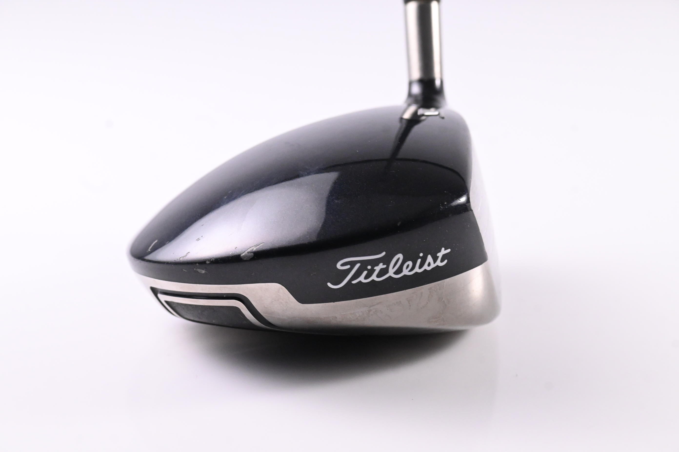 Titleist 909 D3 Driver / 9.5 Degree / Stiff Flex Grafalloy Prolaunch Red Shaft