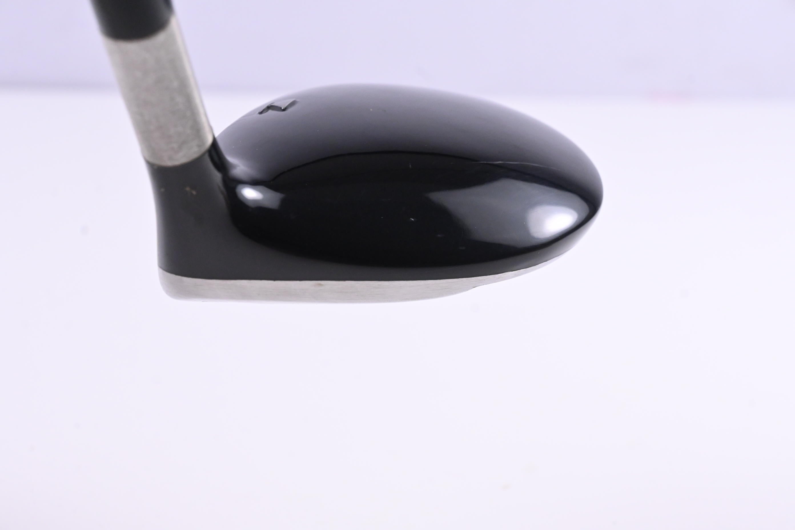 Titleist 906 F4 #3 Wood / 15.5 Degree / Stiff Flex Aldila VS 80 Shaft