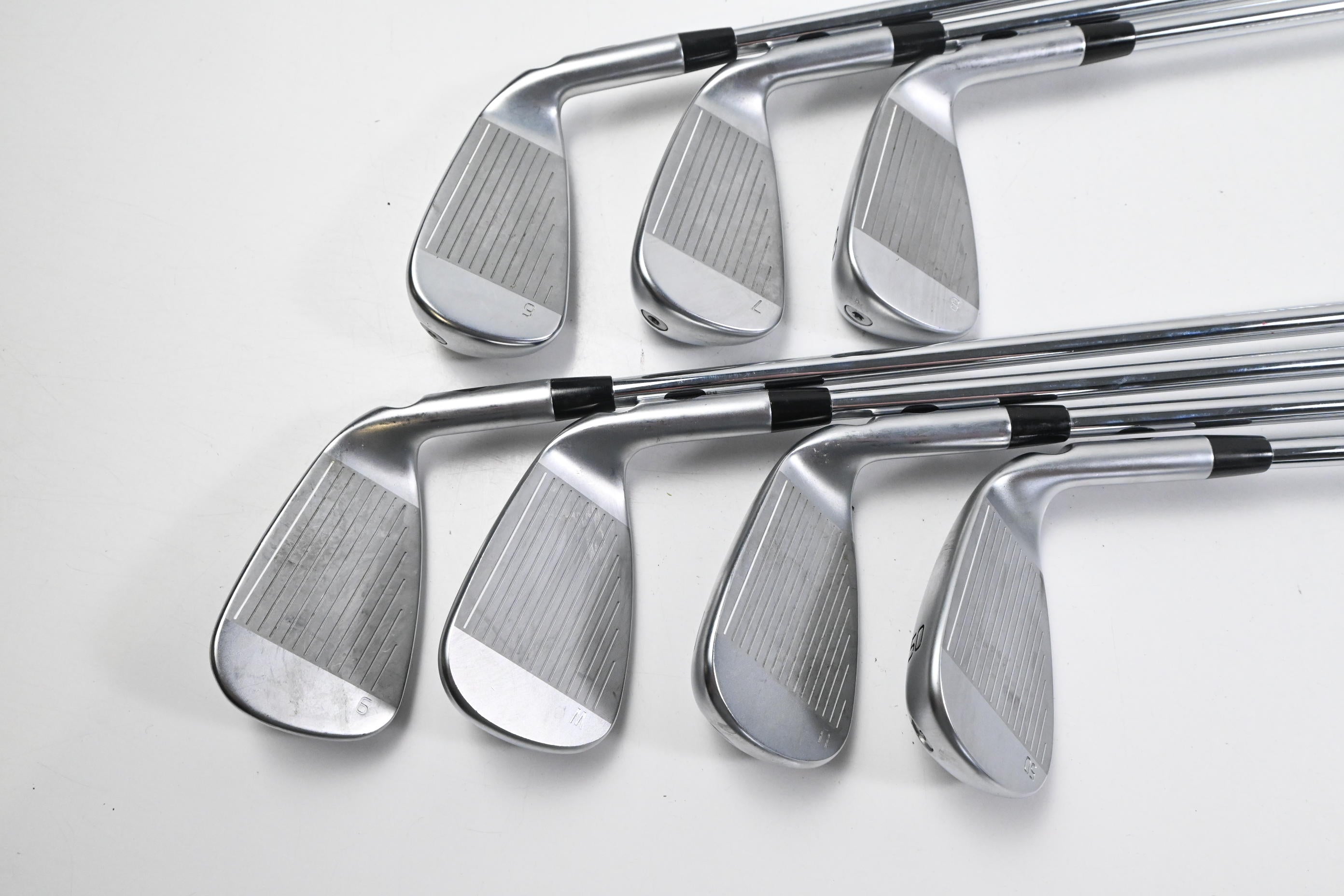 Left Hand Ping G740 Irons / 6-PW+UW+GW / Red Dot / Regular Flex Ping AWT 3.0