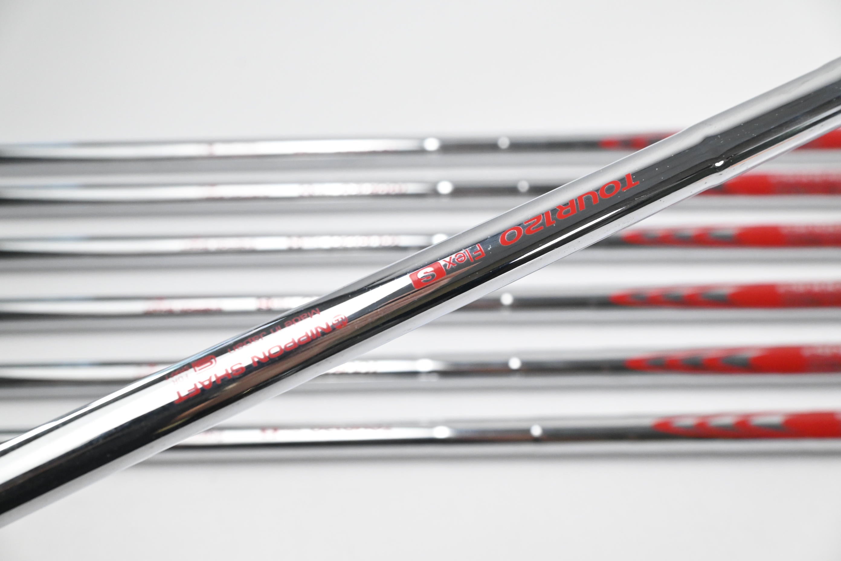 Mizuno JPX 925 Hot Metal Irons / 5-PW+GW / Stiff Flex N.S.Pro Modus3 Tour 120