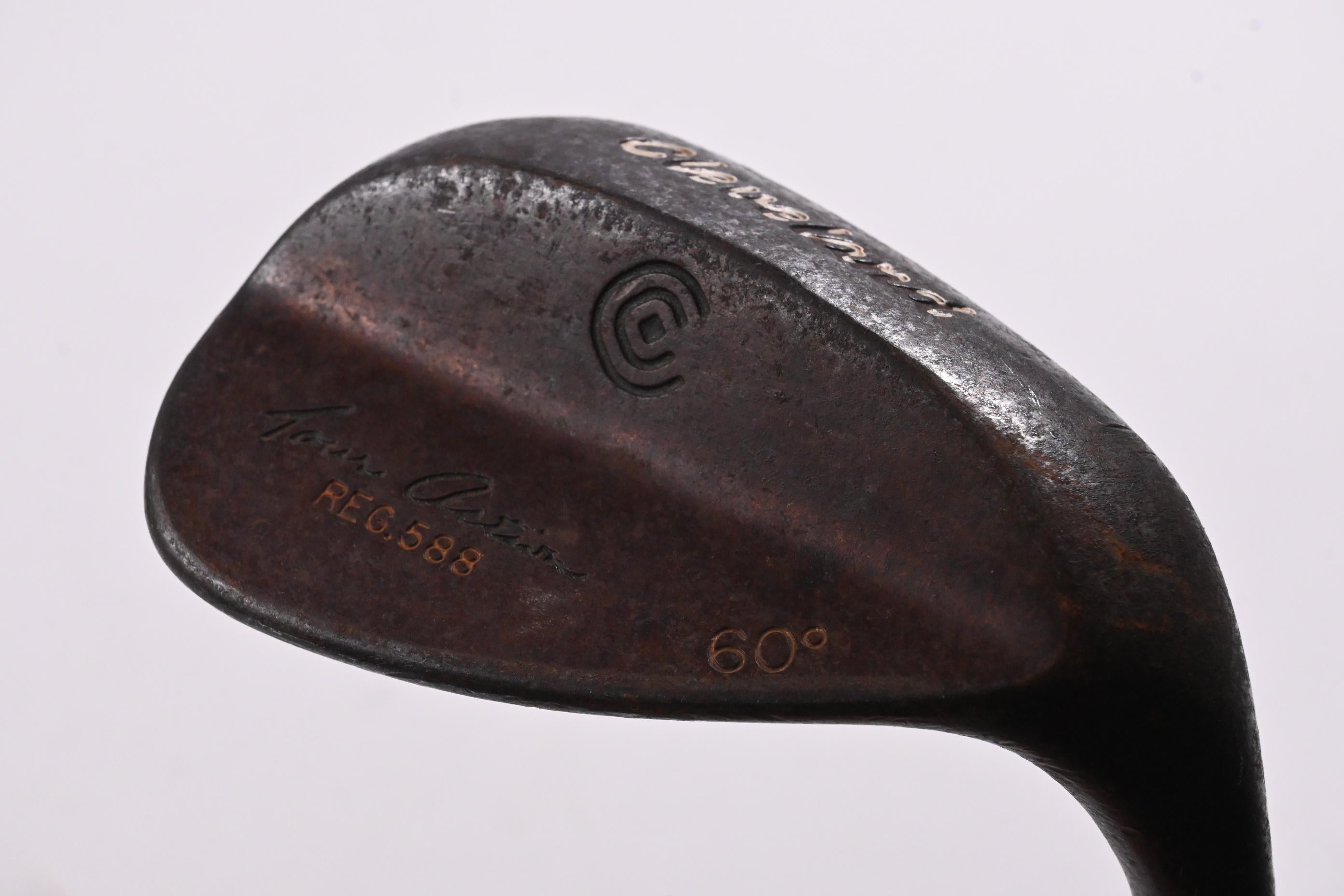 Cleveland 588 Original Lob Wedge / 60 Degree / Stiff Flex Dynamic Gold Shaft