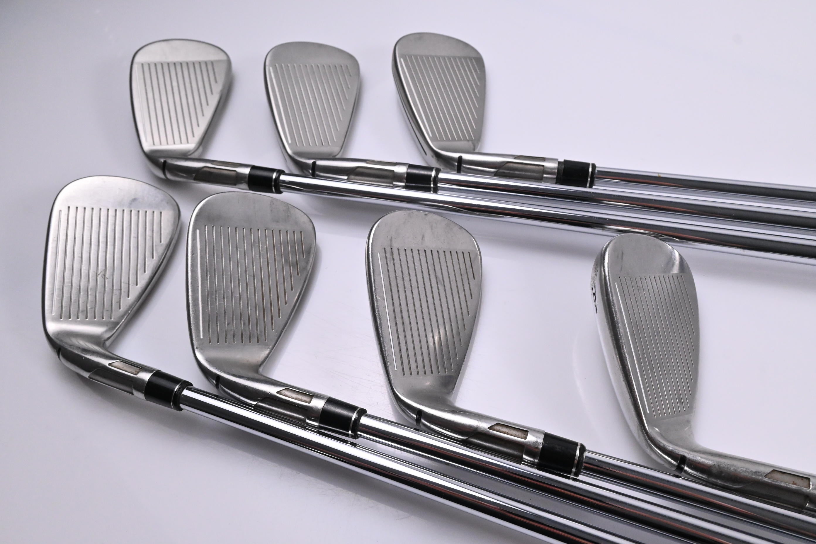 Taylormade Stealth Irons / 5-PW+AW / Stiff Flex Project X Shafts