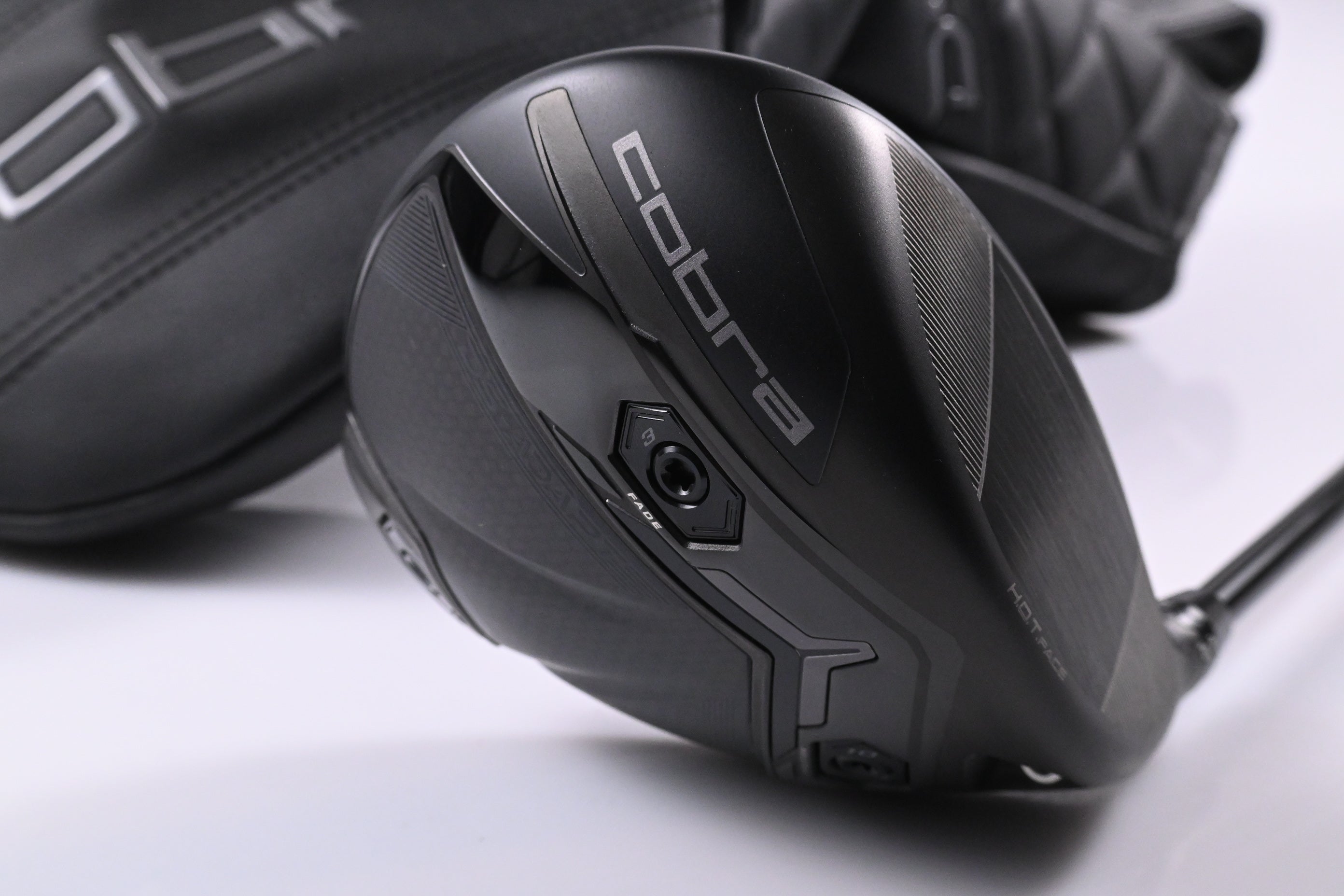 Cobra DS-Adapt LS Driver / 9 Degree / Stiff Flex Project X Denali Black 60 Shaft