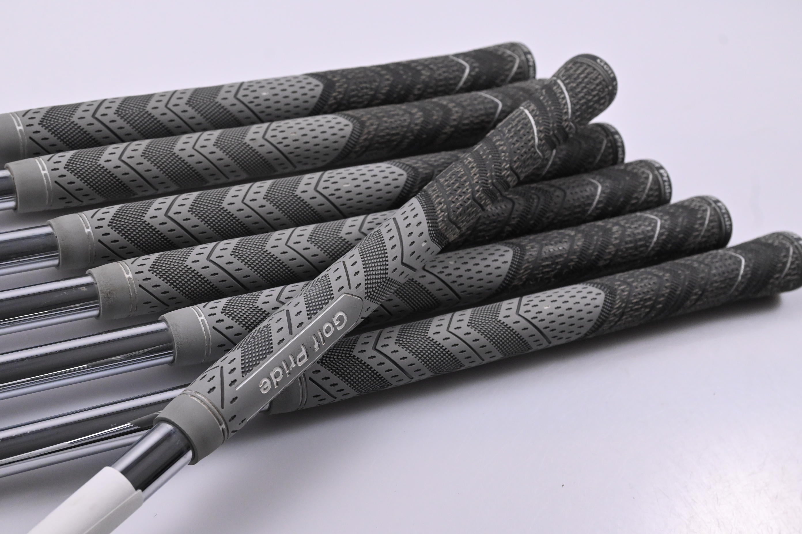 Taylormade Stealth Irons / 5-PW+AW / Stiff Flex Project X Shafts