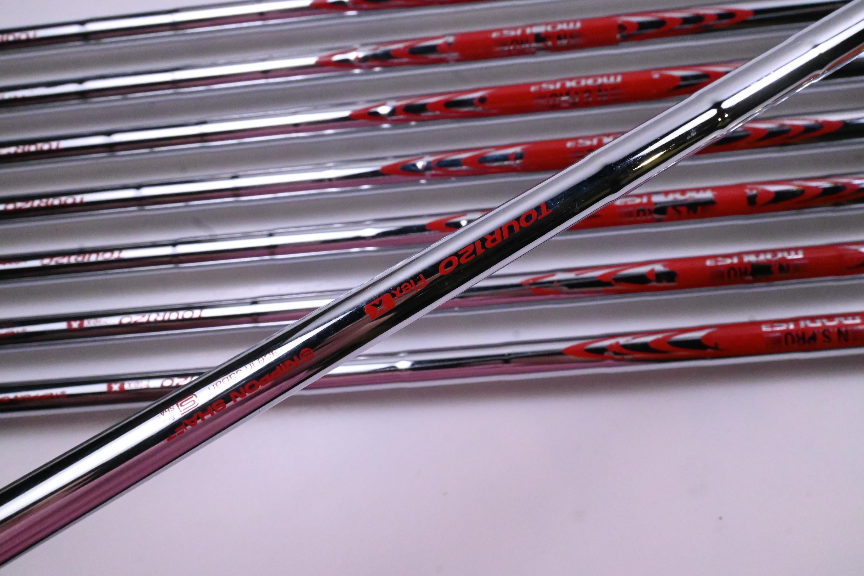 Srixon Z-785 Irons / 4-PW+GW / X-Flex N.S.Pro Modus³ Tour 120 Shafts