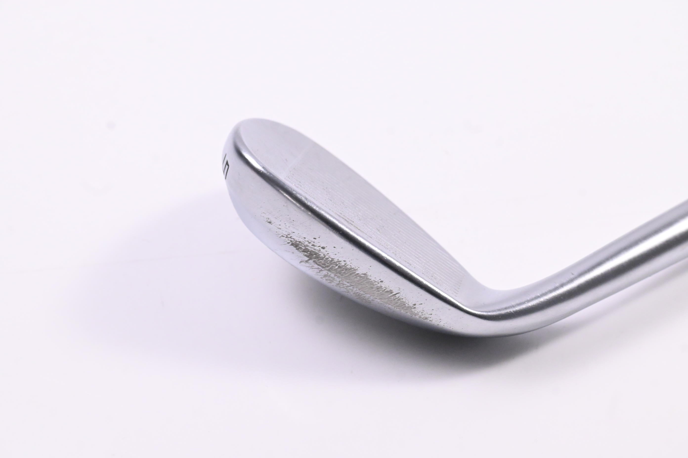 Cleveland CBX Zipcore Gap Wedge / 52 Degree / Wedge Flex Dynamic Gold Spinner