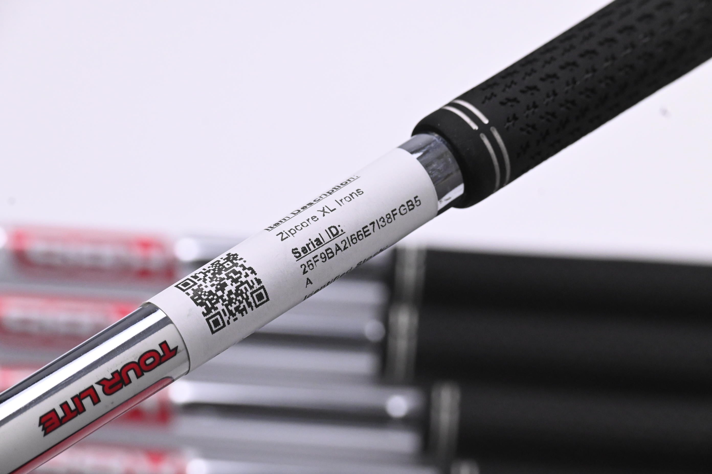 Cleveland Zipcore XL Irons / 5-PW+AW+SW / Regular Flex KBS Tour Lite Shafts