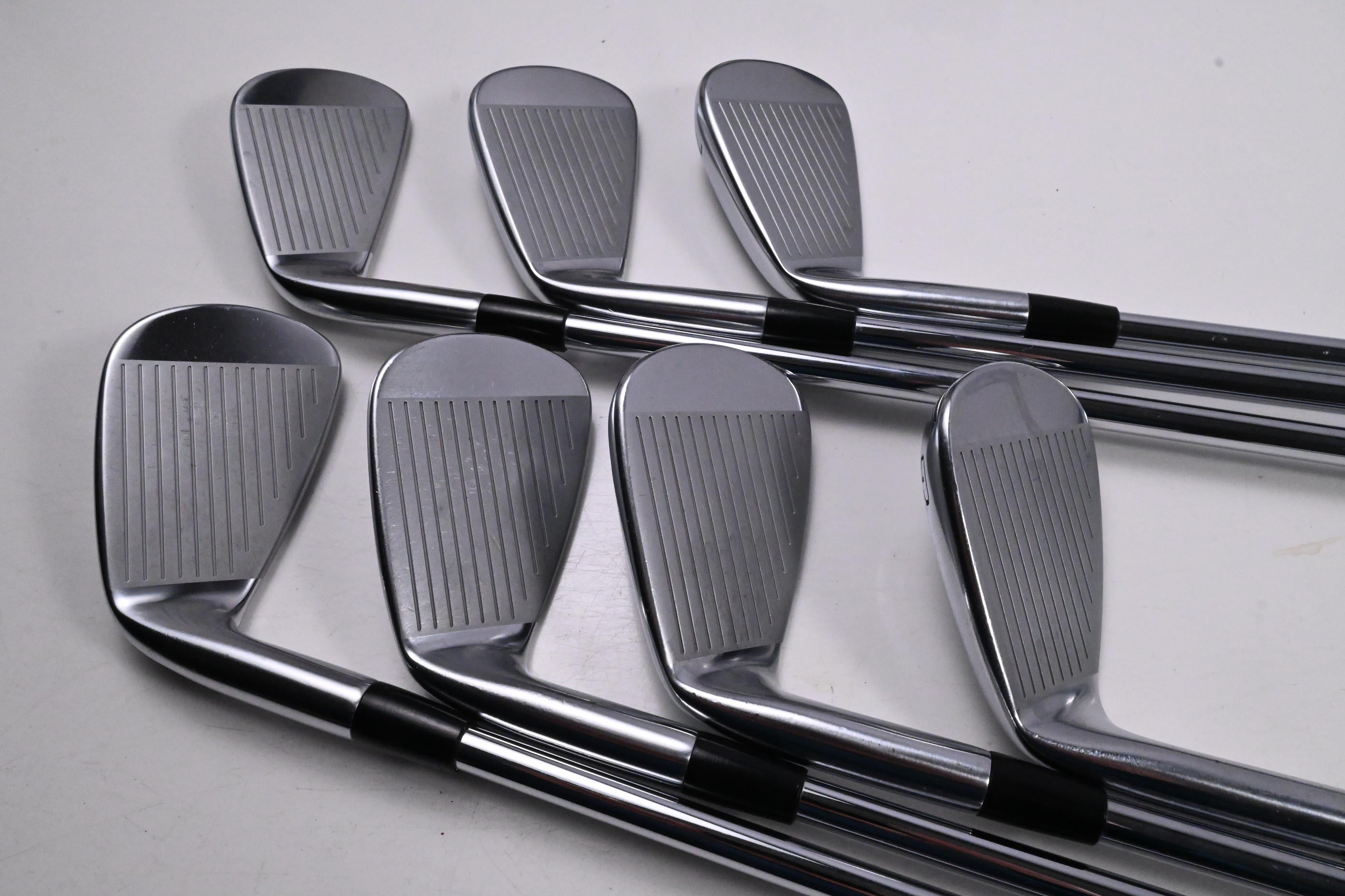 Mizuno Pro 245 Irons / 5-PW+GW / Stiff Flex Dynamic Gold 95 S200 Shafts
