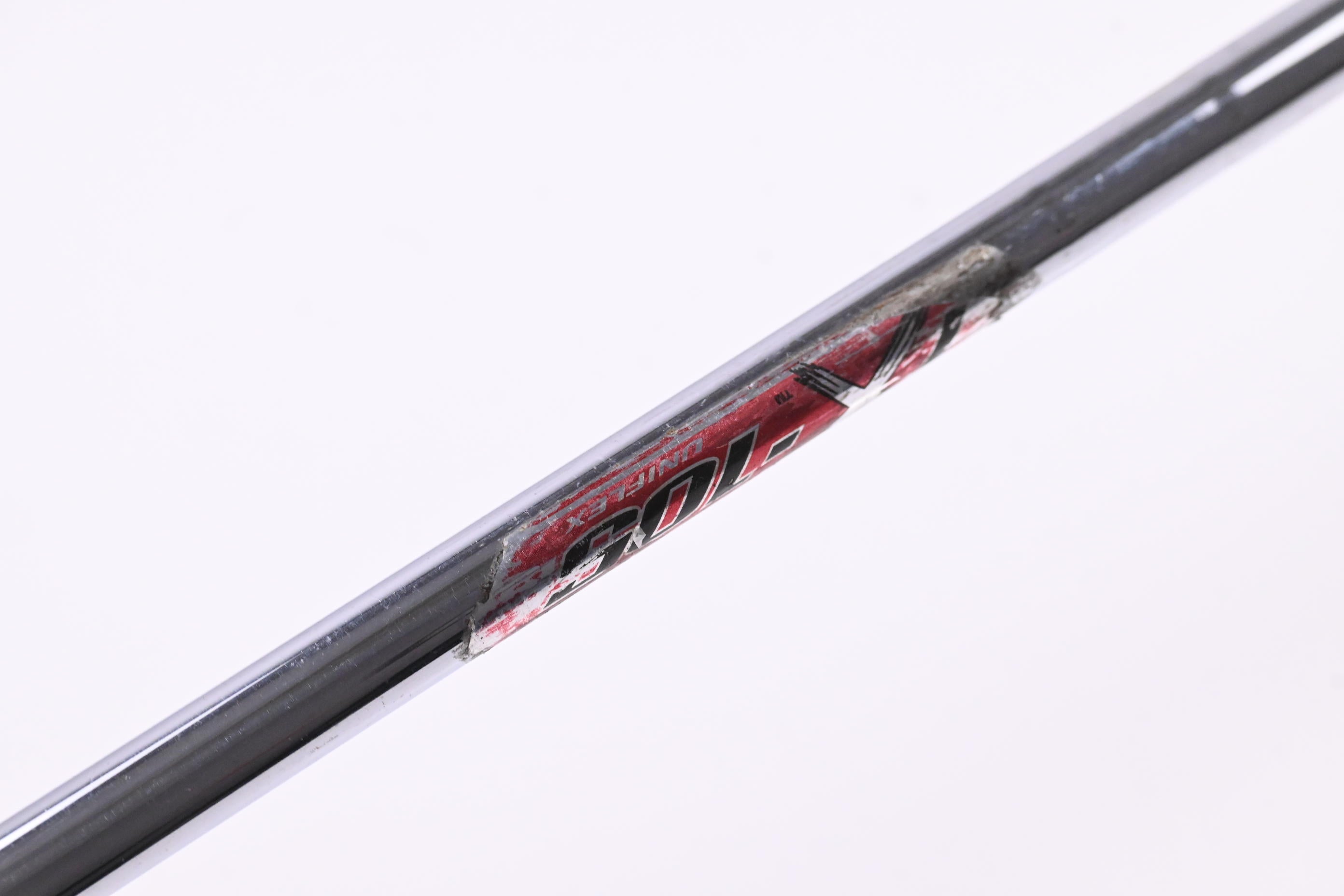 Wilson Di7 #7 Iron / 31.5 Degree / Uniflex True Temper TX-105fs Shafts