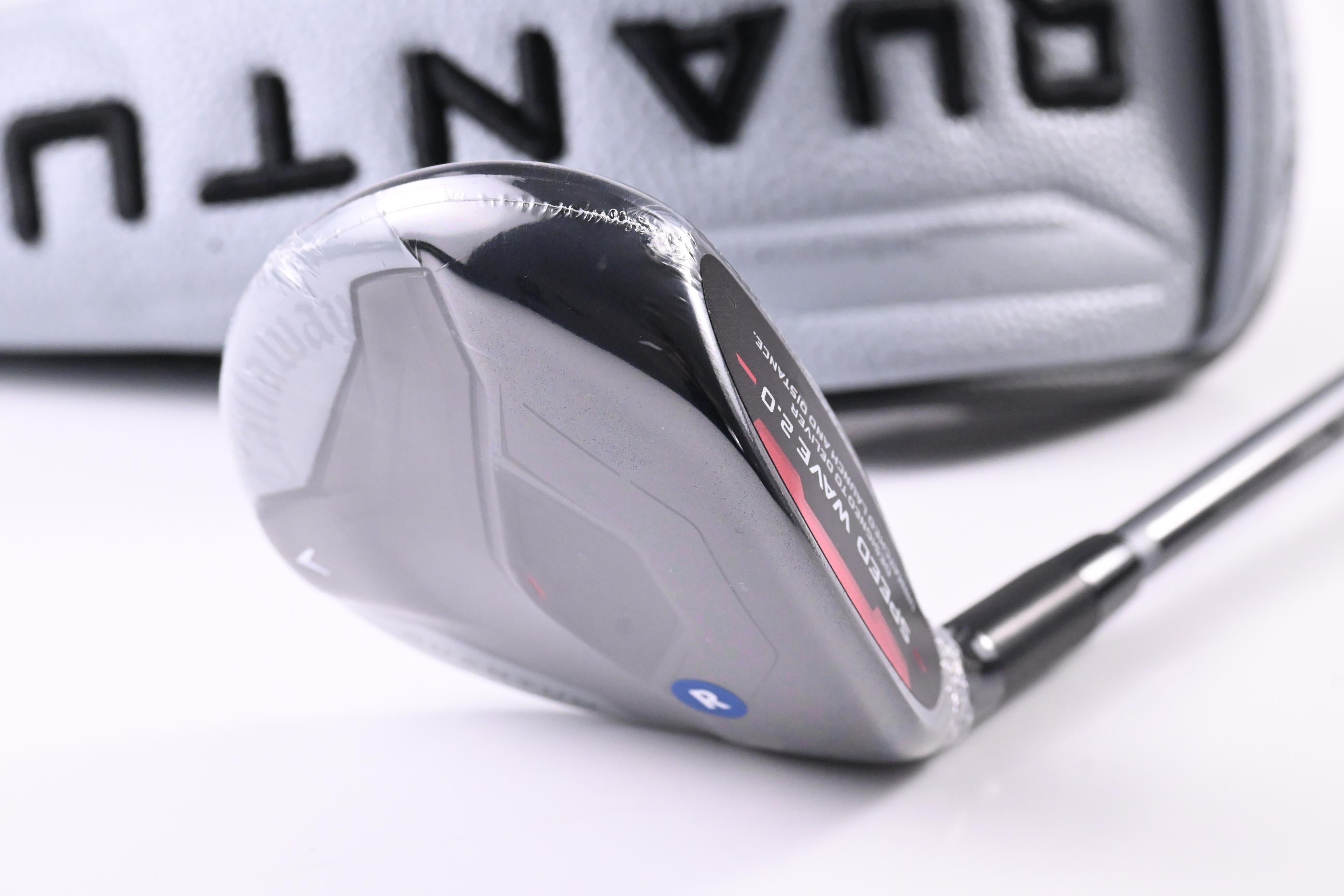 Callaway Quantum Max #9 Wood / 24 Degree / Regular Flex Denali Frost Silver 60