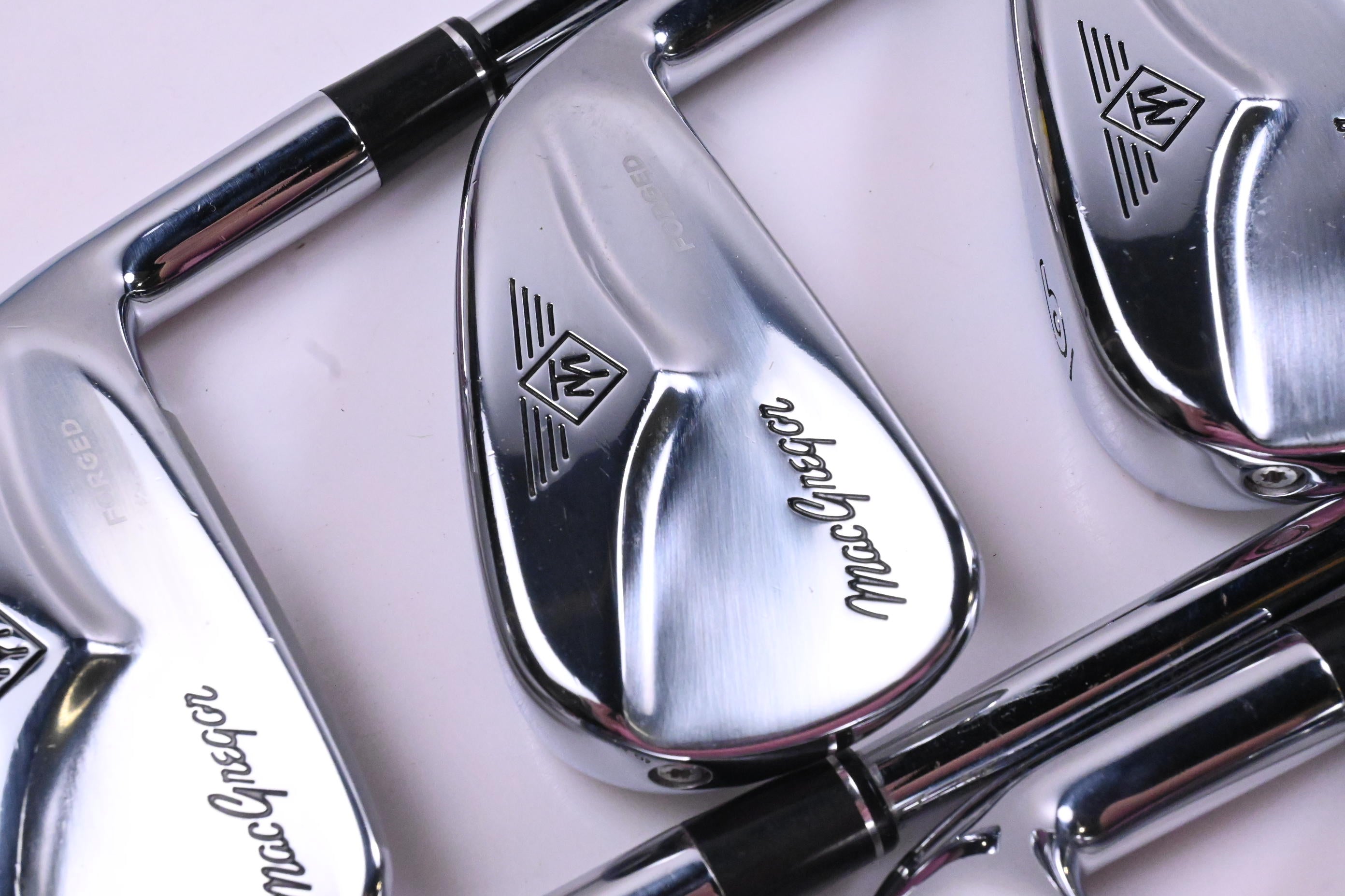 MacGregor MT-86 Irons / 4-PW / Regular Flex KBS MAX 80 Shafts