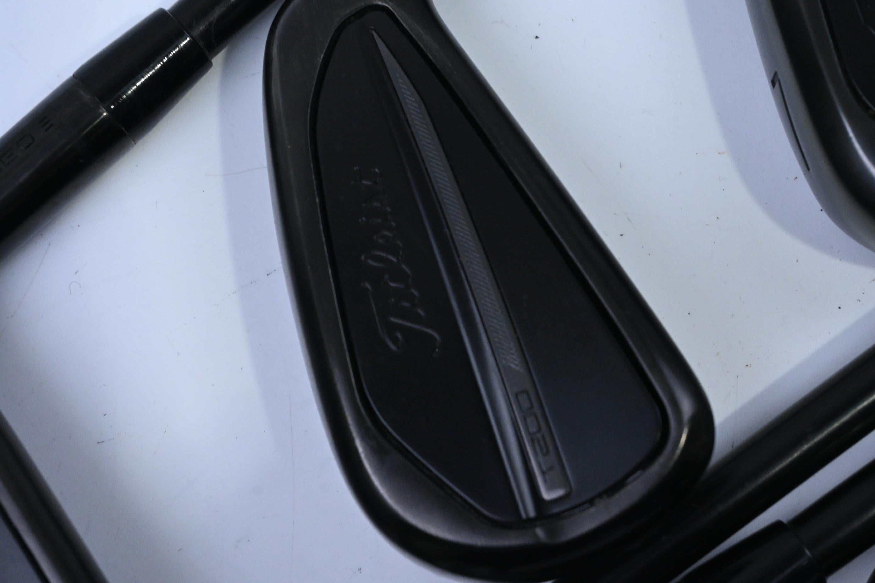 Titleist T200 Black Vapor Irons / 5-PW+GW / Stiff Flex AMT Black S300 Shafts