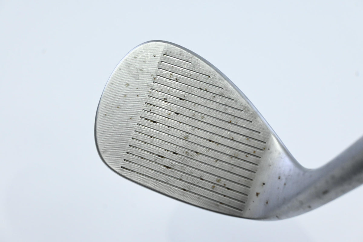Cleveland RTX-3 Gap Wedge / 52 Degree / Wedge Flex Dynamic Gold