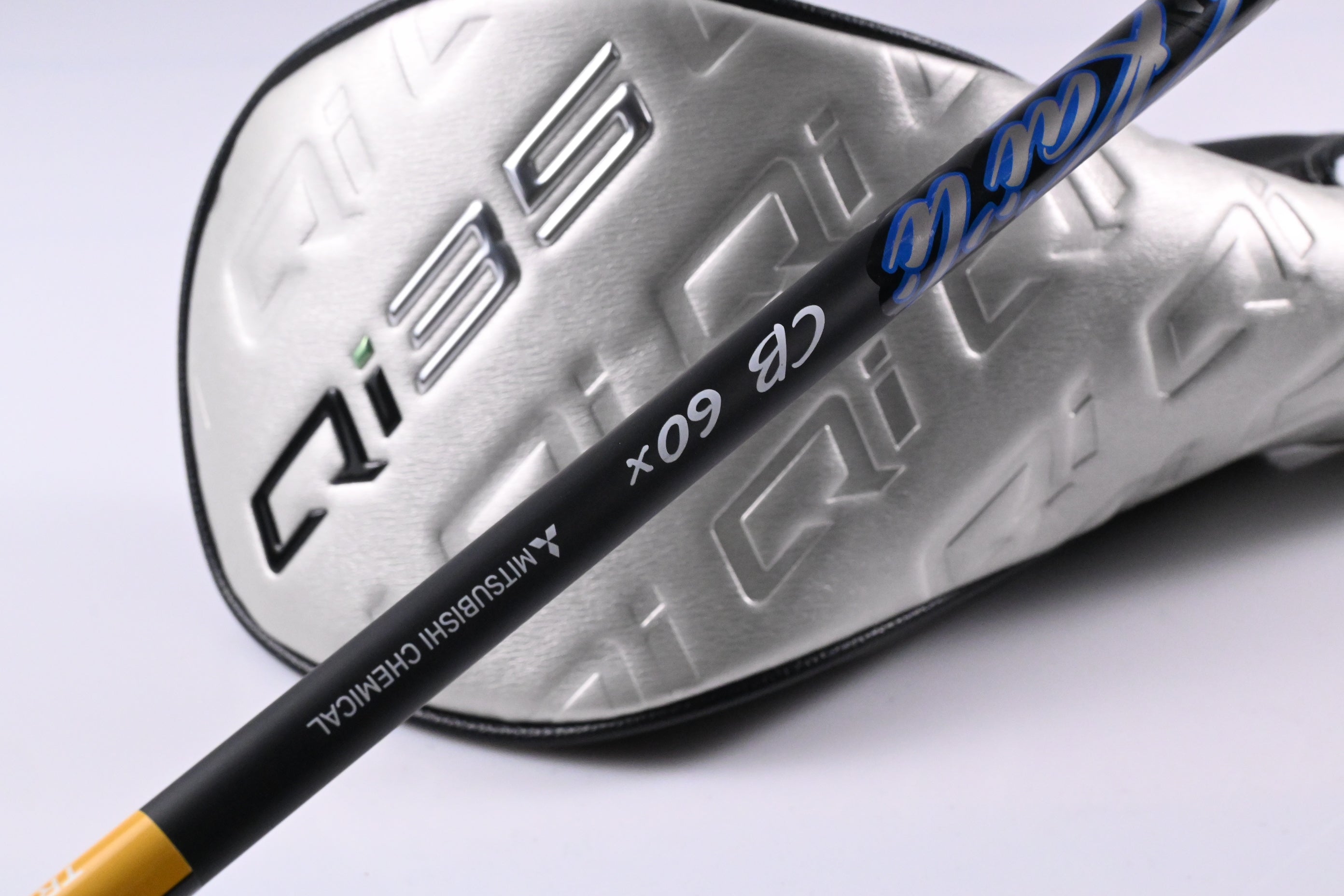 Taylormade Qi35 LS Driver / 9 Degree / X-Flex Kai'li Dark Waves Blue CB 60 Shaft